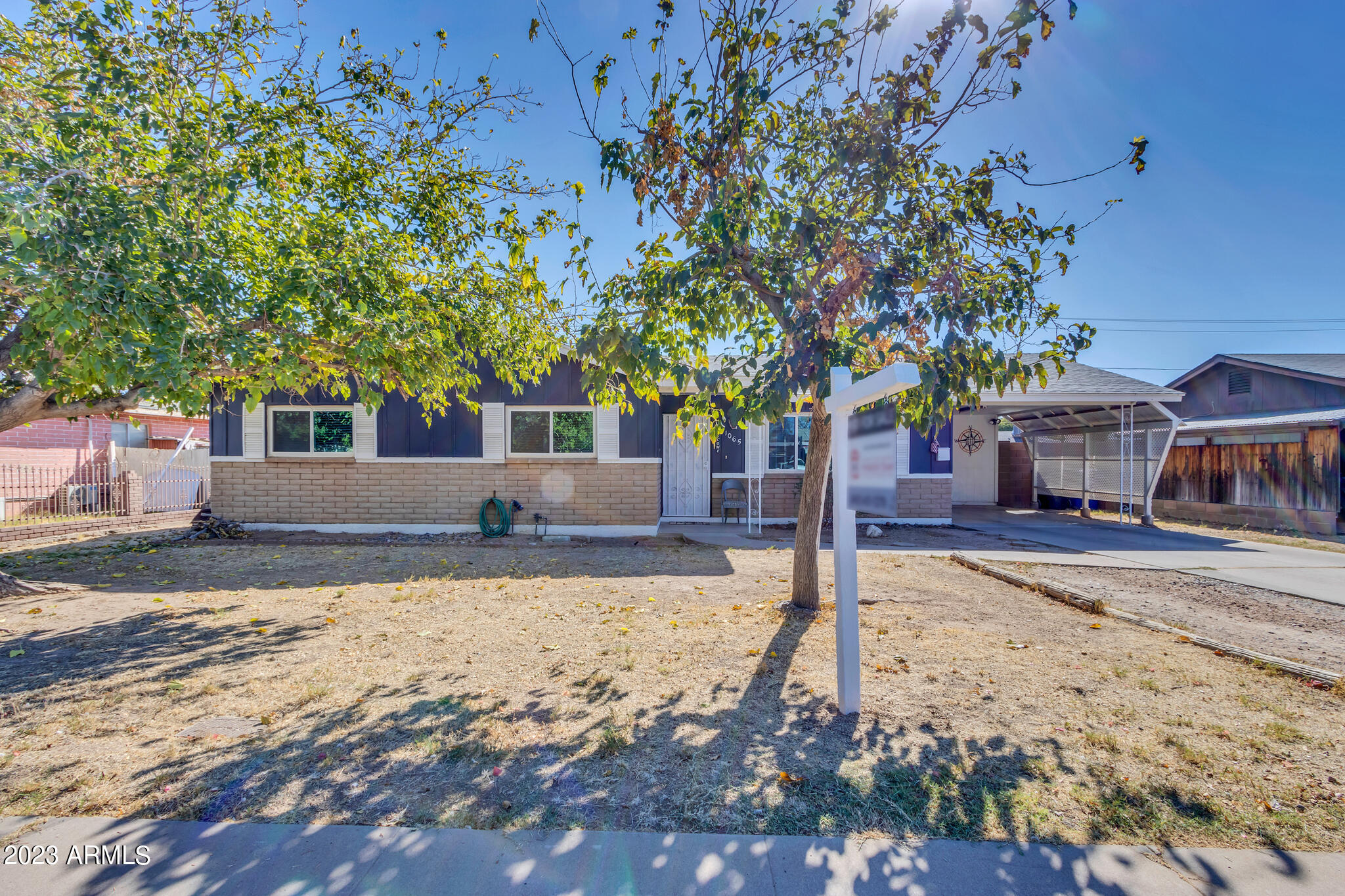 1065 E MILLETT Avenue