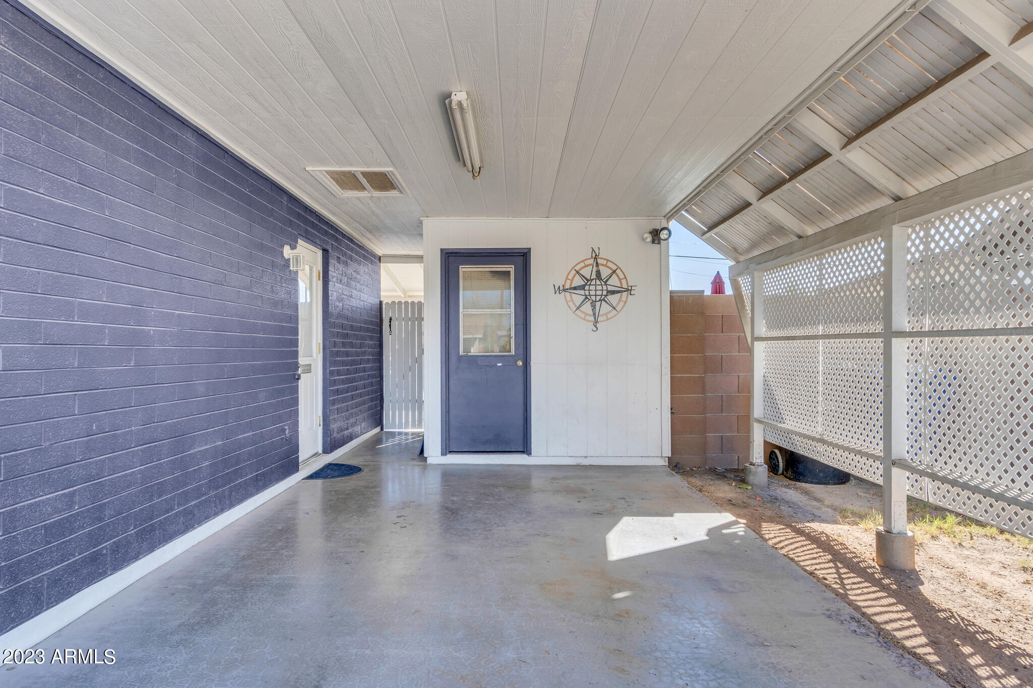 1065 E MILLETT Avenue