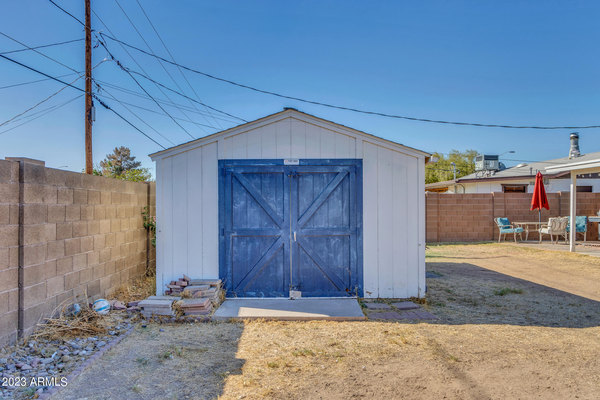 1065 E MILLETT Avenue