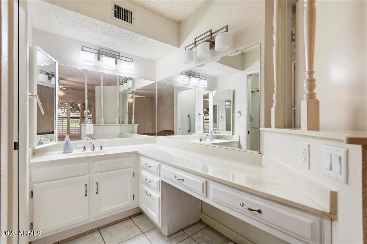 12302 S SHOSHONI Drive
