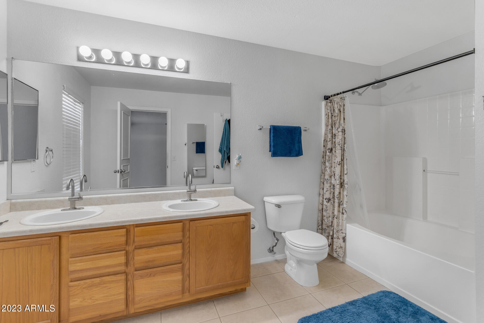 11532 E Quade Avenue