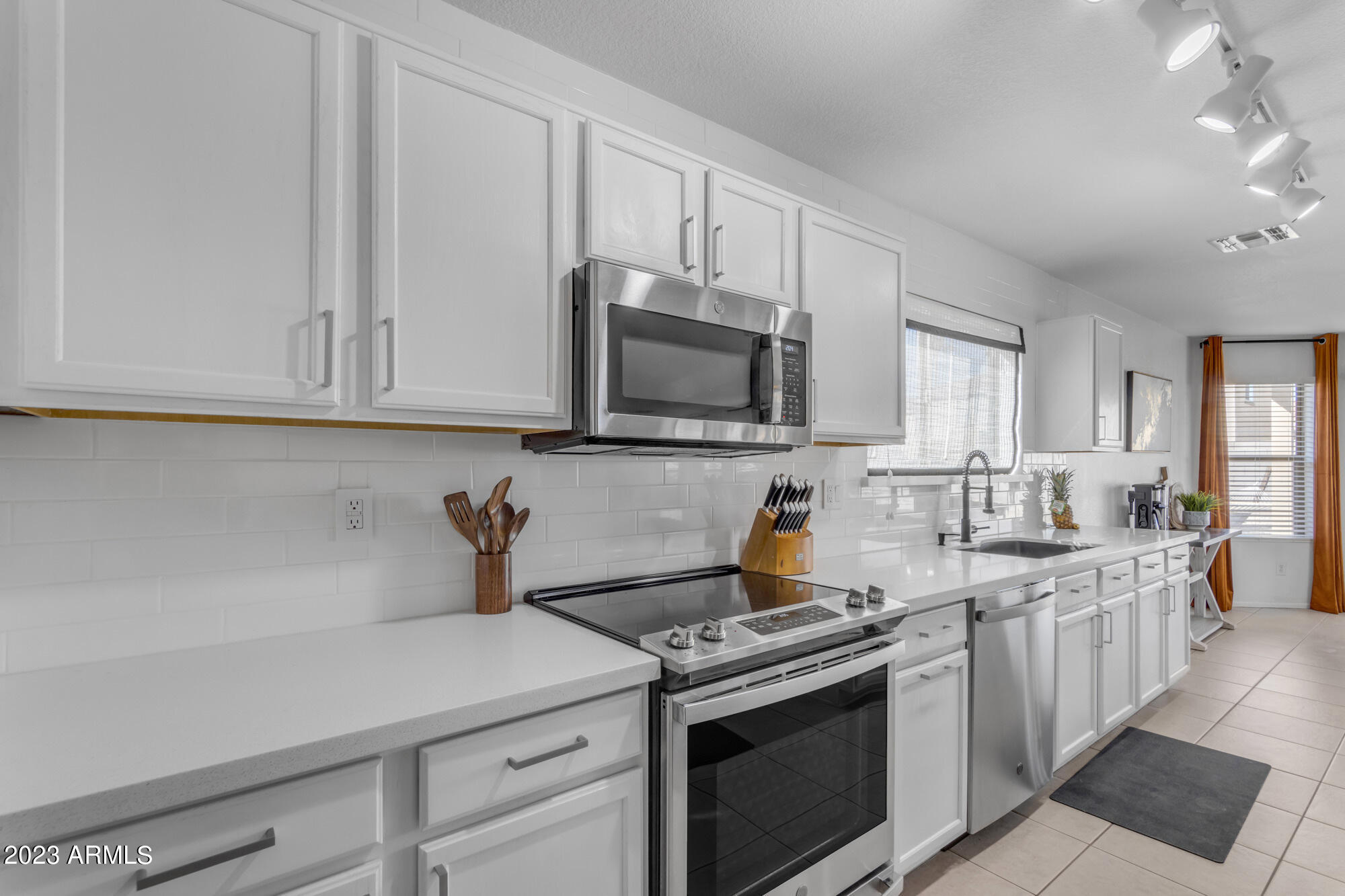 11532 E Quade Avenue