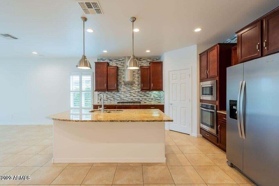2634 W GRAY WOLF Trail