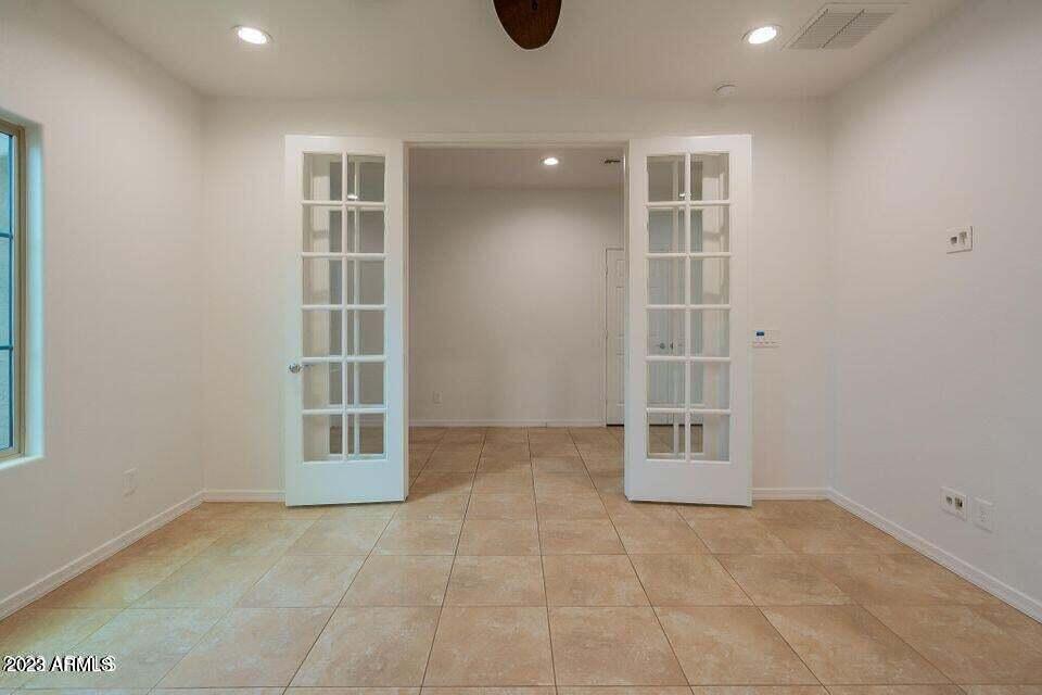 2634 W GRAY WOLF Trail