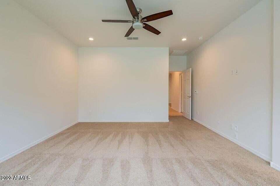 2634 W GRAY WOLF Trail