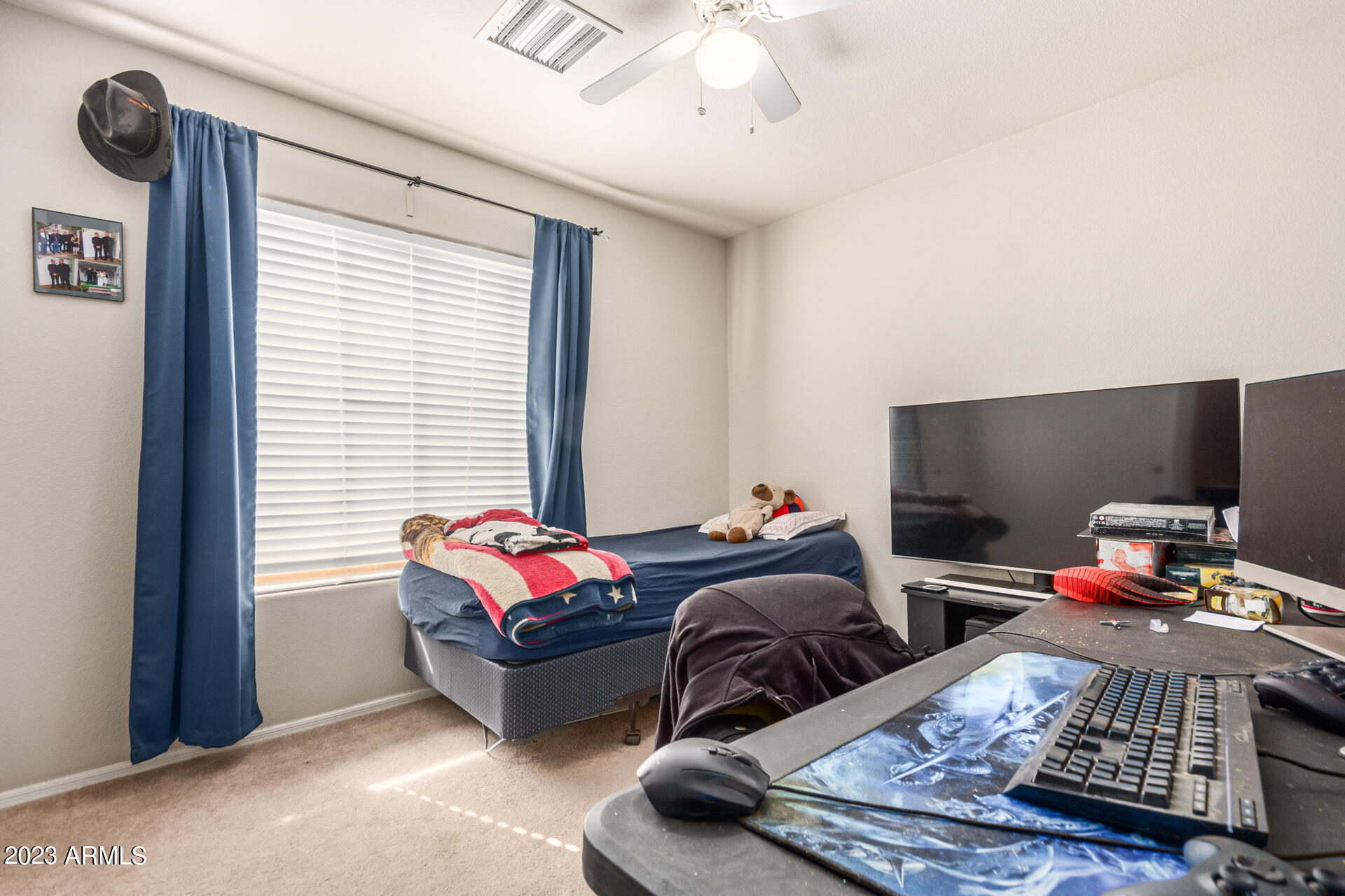 1340 E ROSEMARY Trail