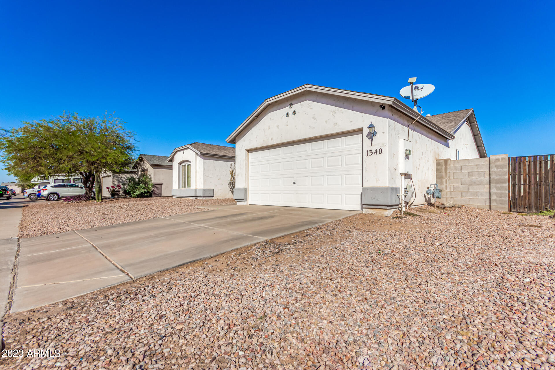 1340 E ROSEMARY Trail