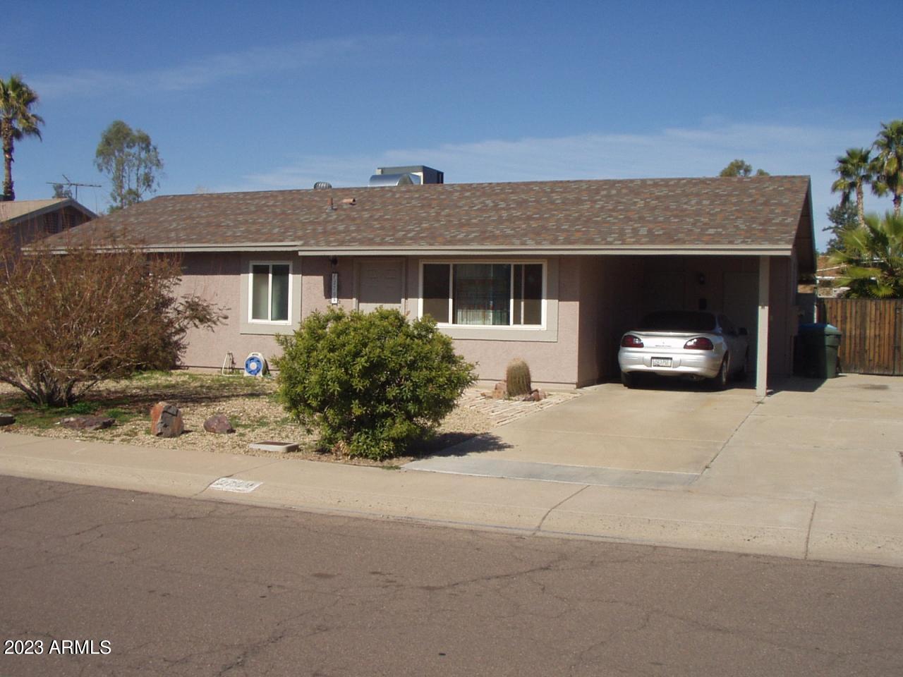 2708 E MICHELLE Drive