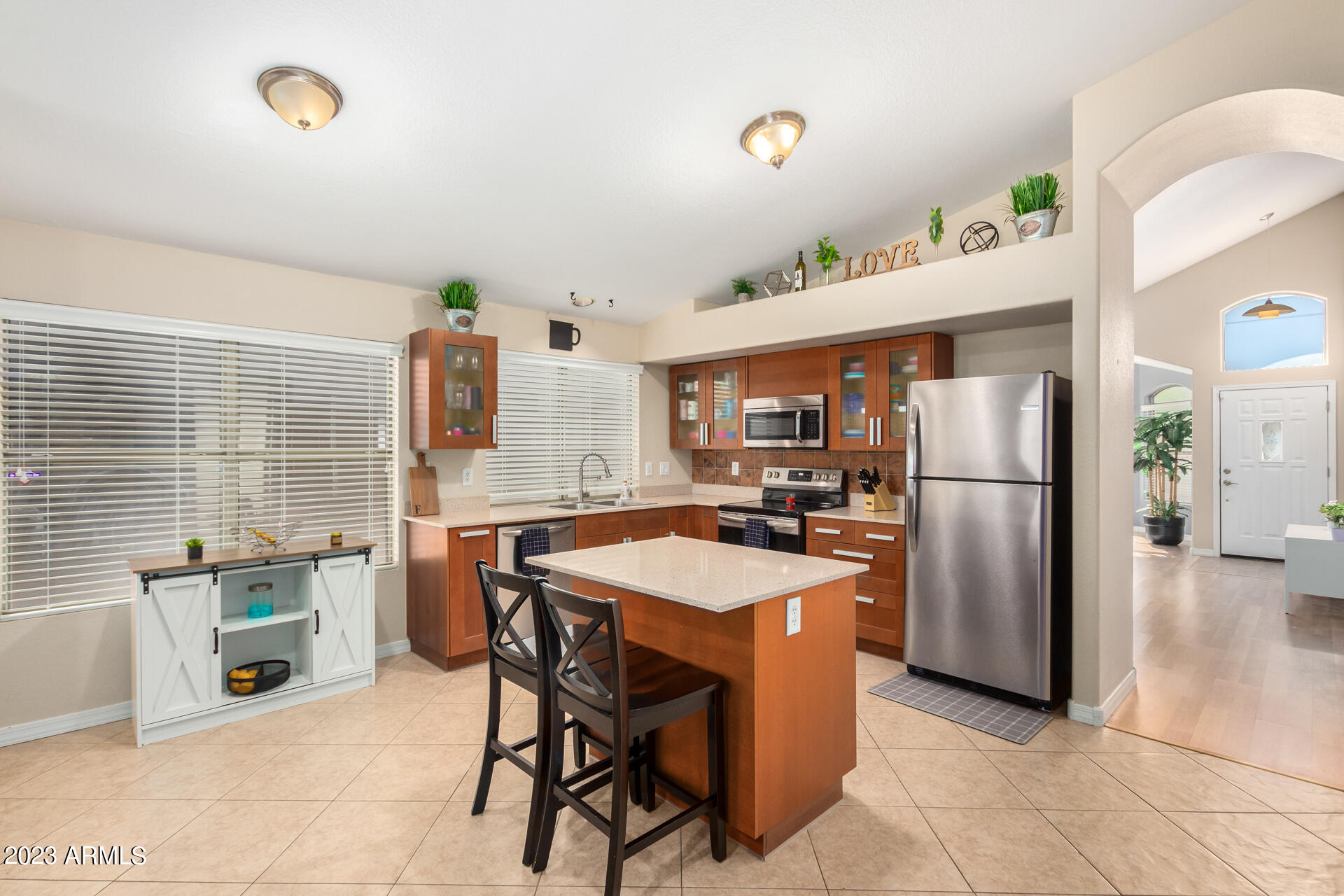 4342 E ABRAHAM Lane