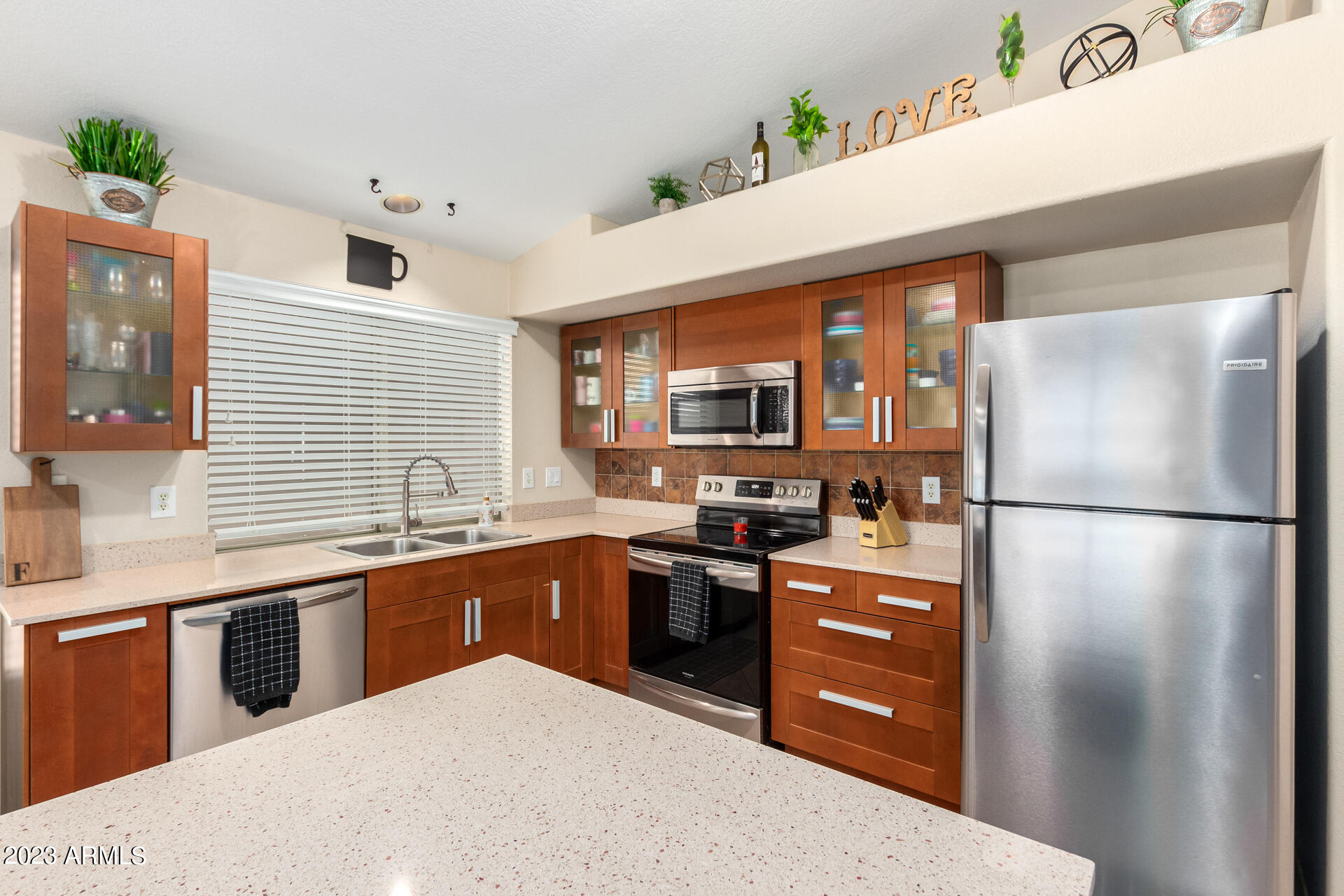4342 E ABRAHAM Lane