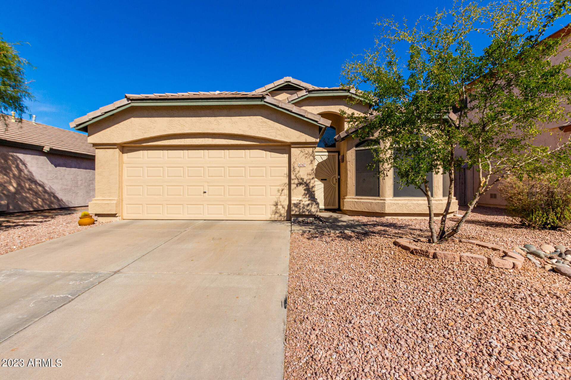 4342 E ABRAHAM Lane