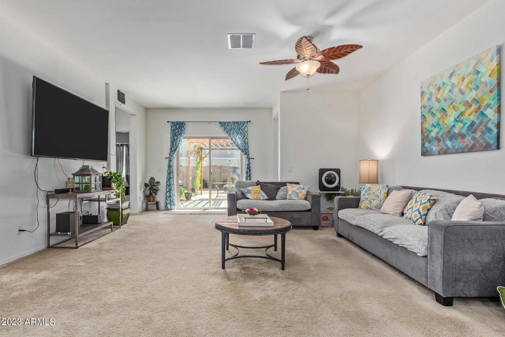 125 E SEASIDE Drive