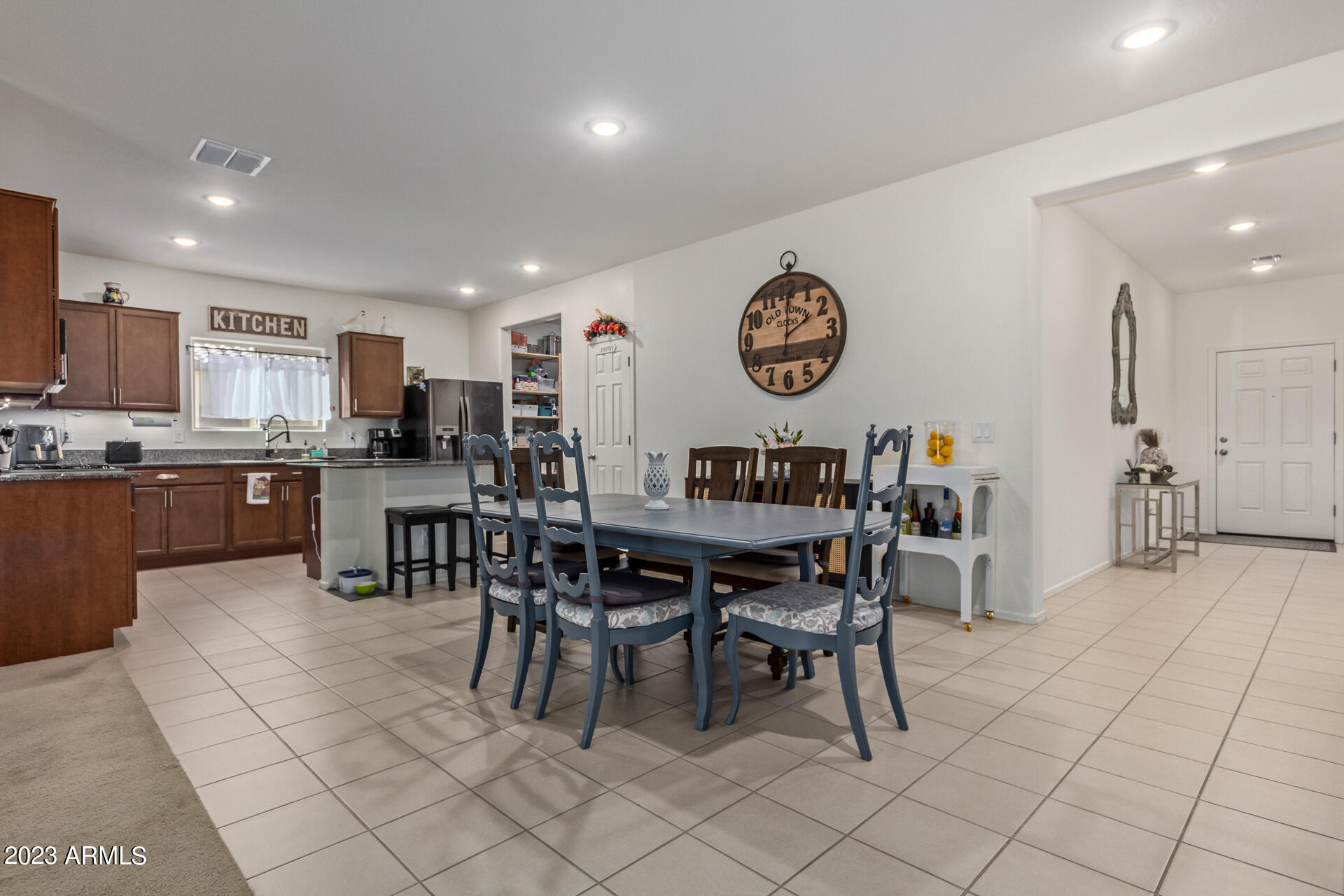 125 E SEASIDE Drive