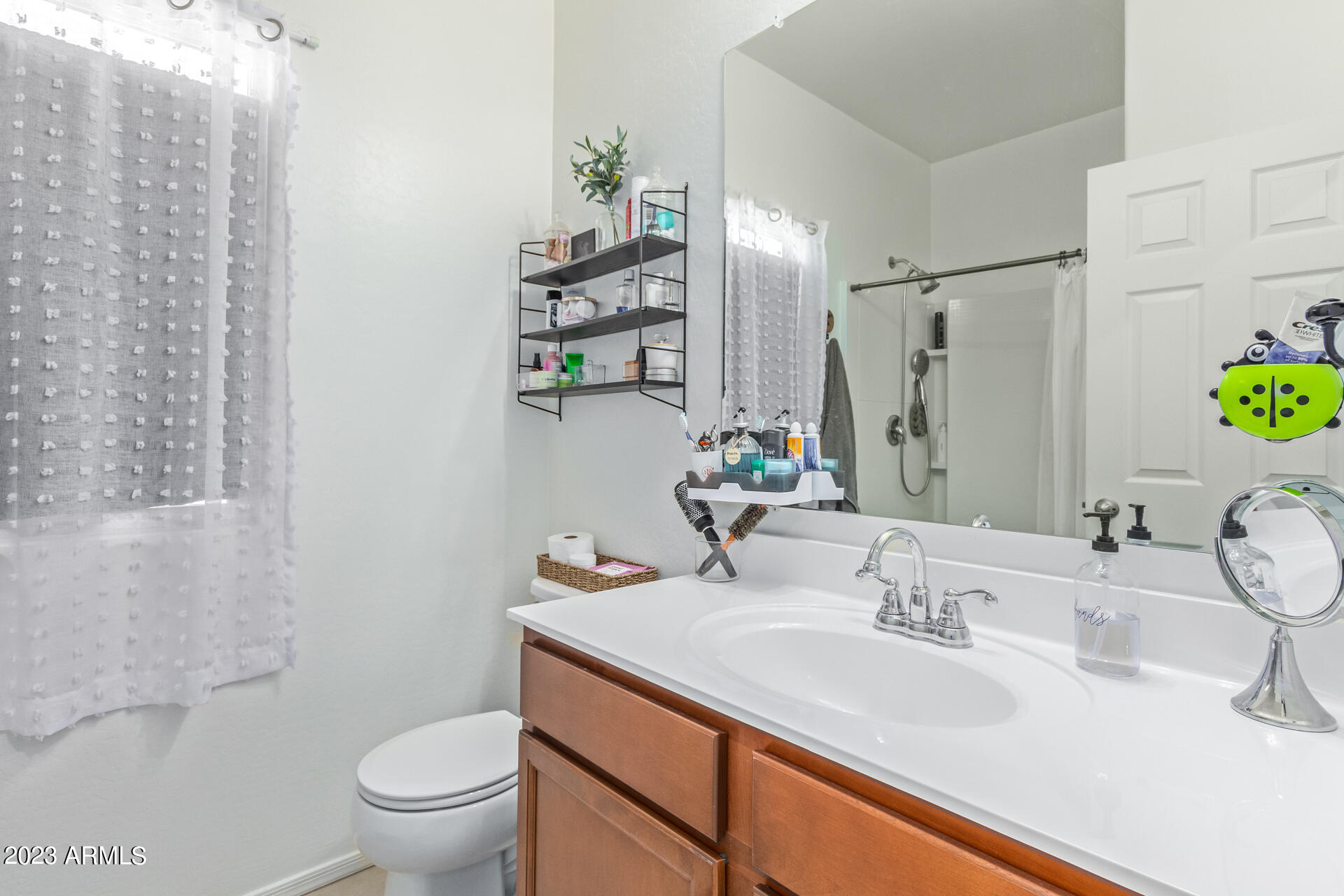 125 E SEASIDE Drive