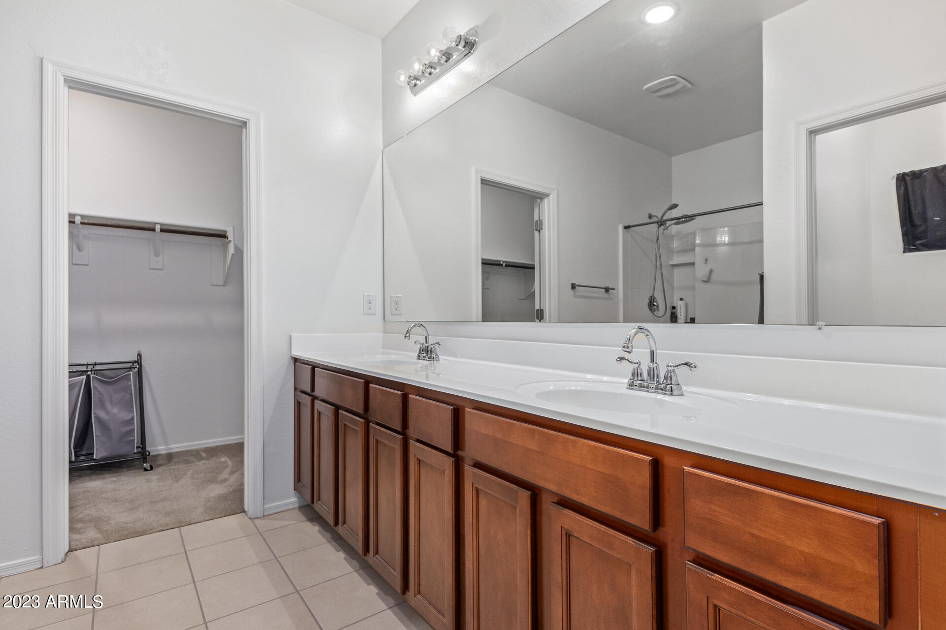 125 E SEASIDE Drive