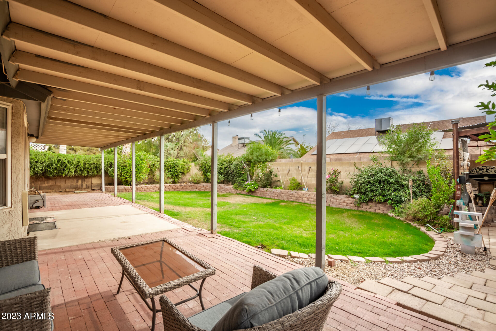 1201 W SEQUOIA Drive