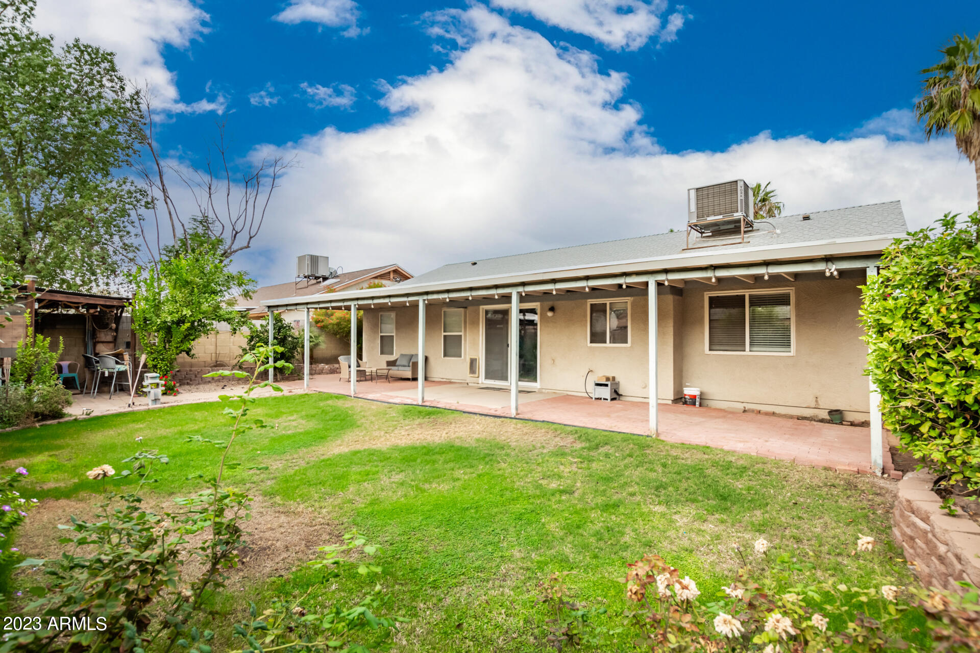 1201 W SEQUOIA Drive