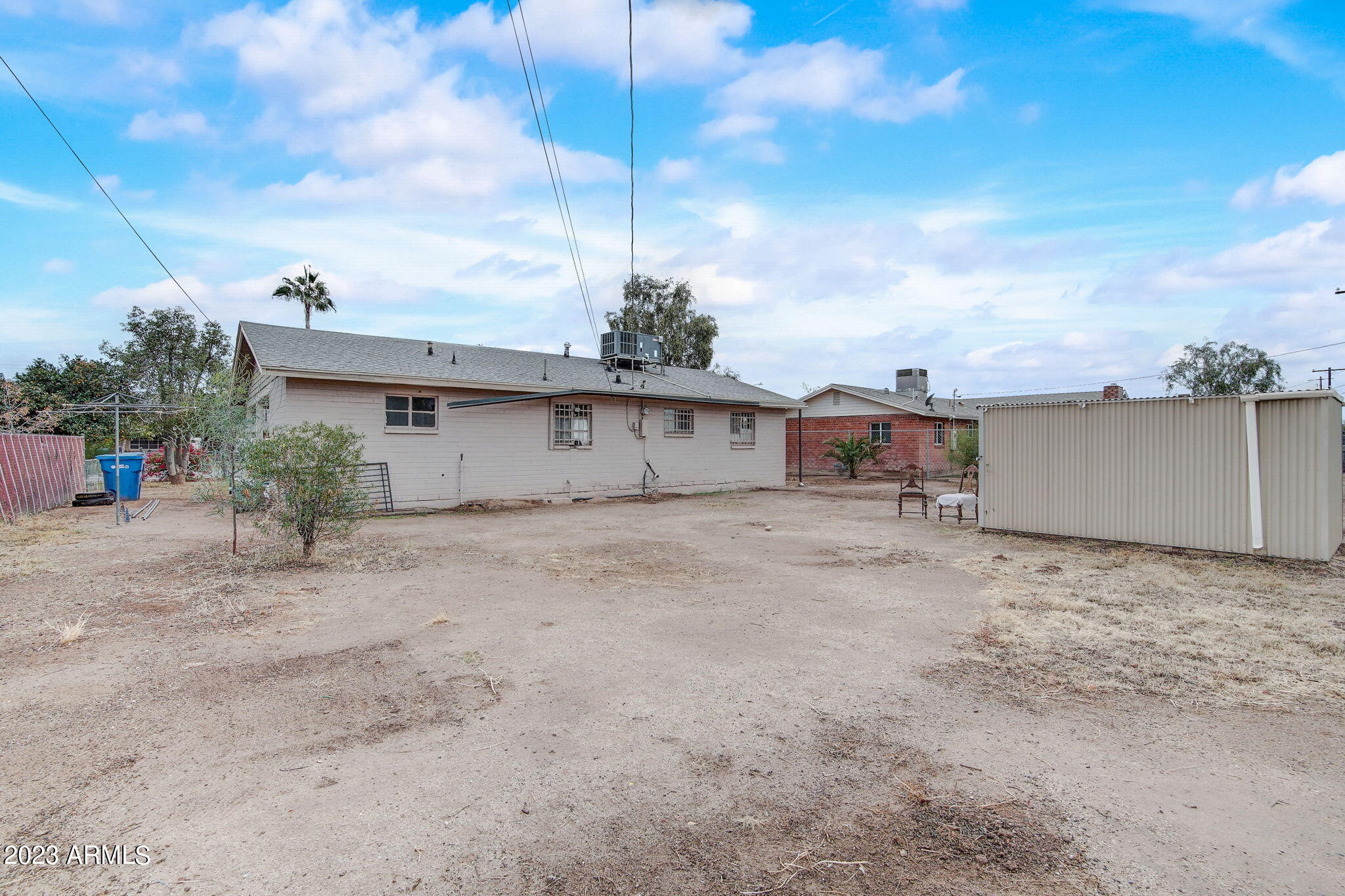1750 E PLEASANT Lane