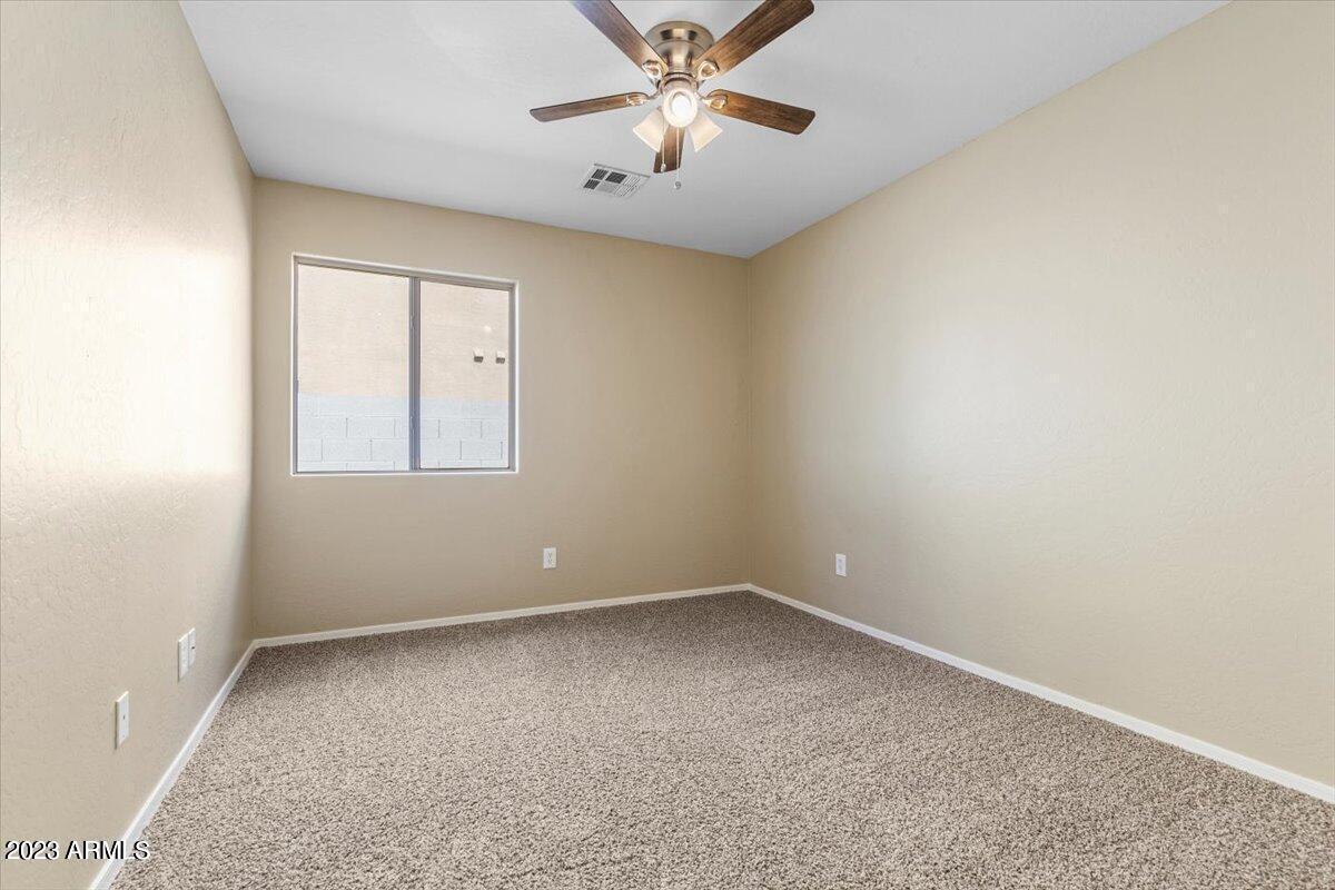 43922 W LINDGREN Drive