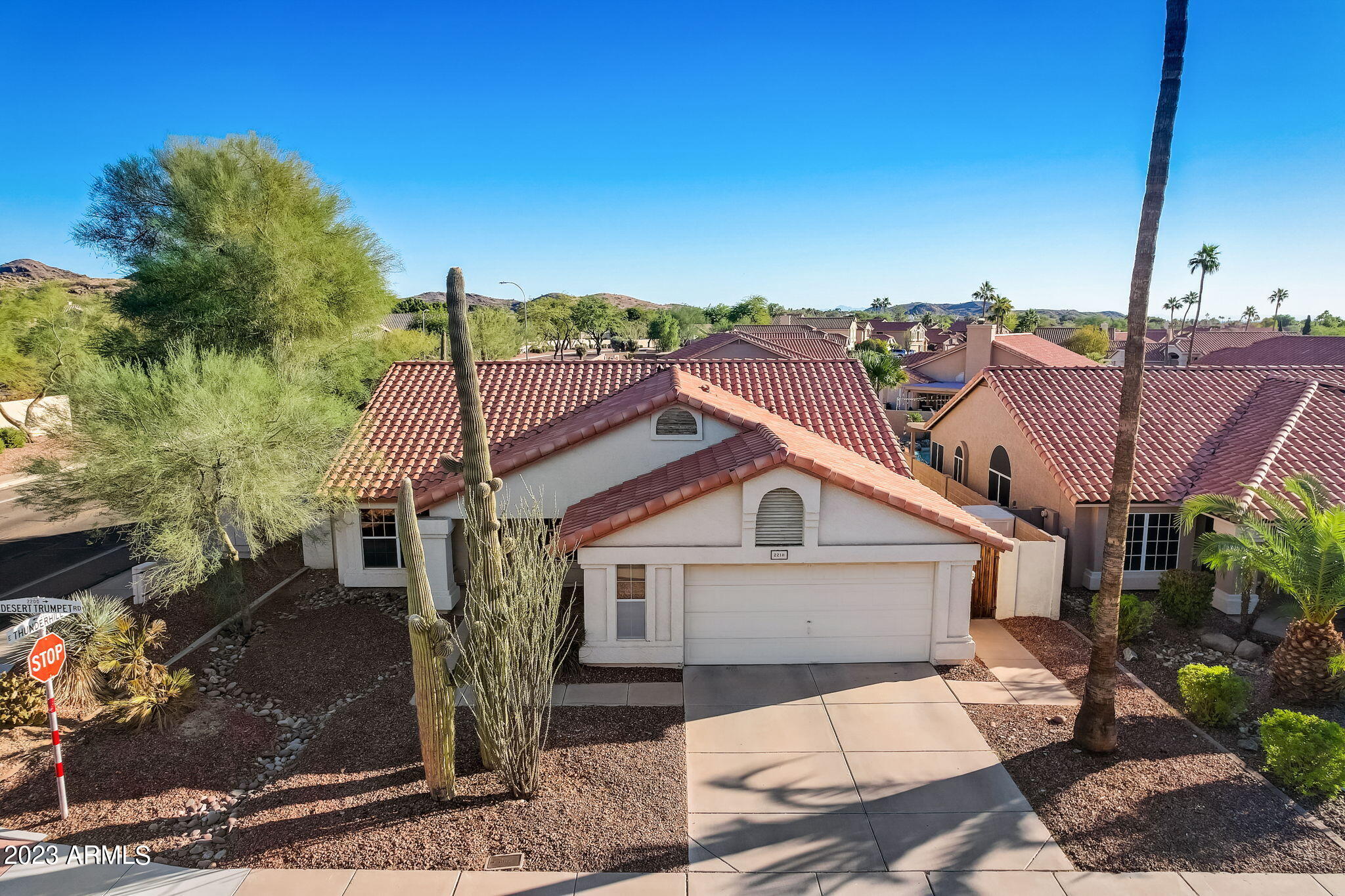 2218 E DESERT TRUMPET Road
