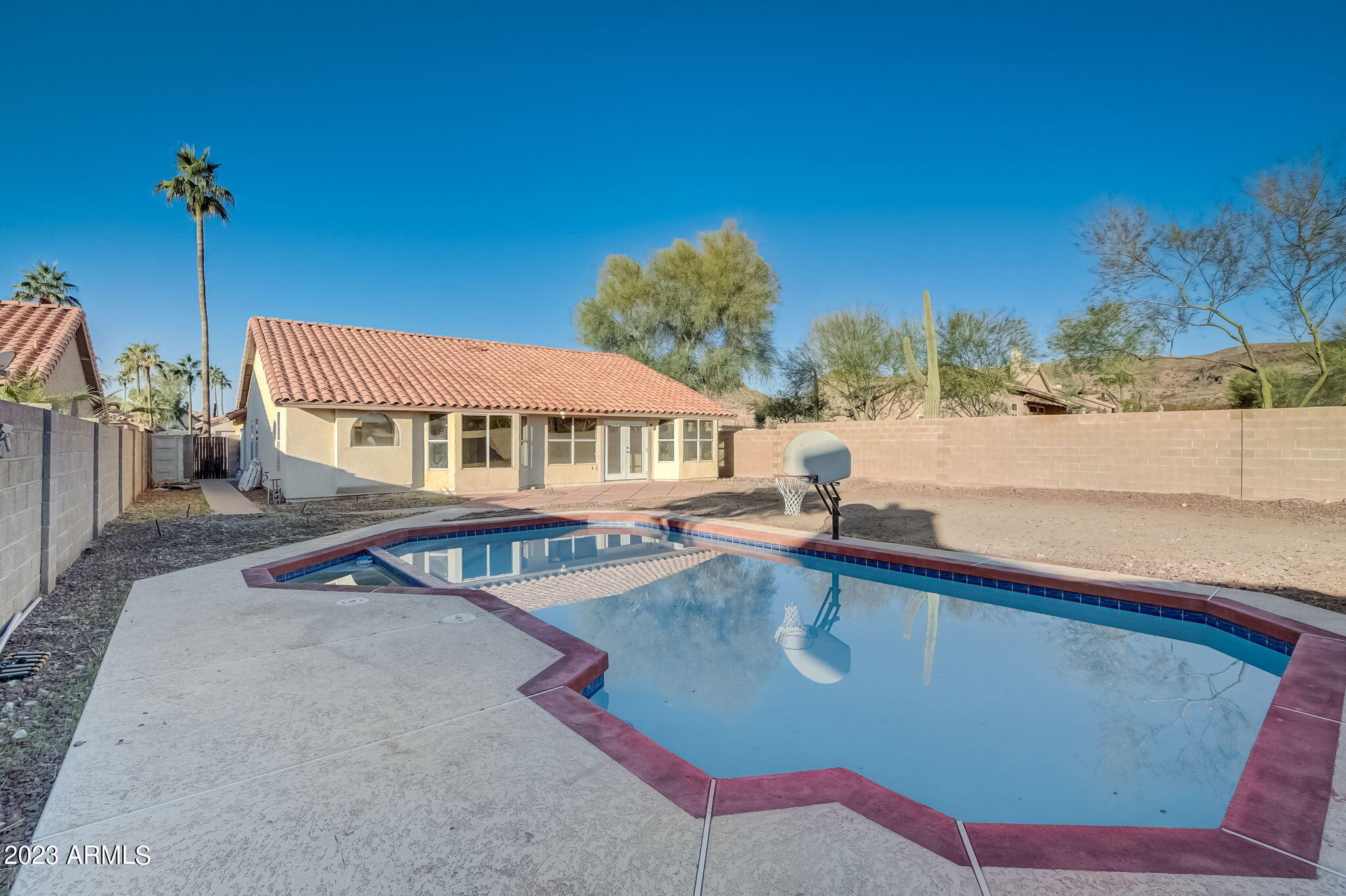2218 E DESERT TRUMPET Road