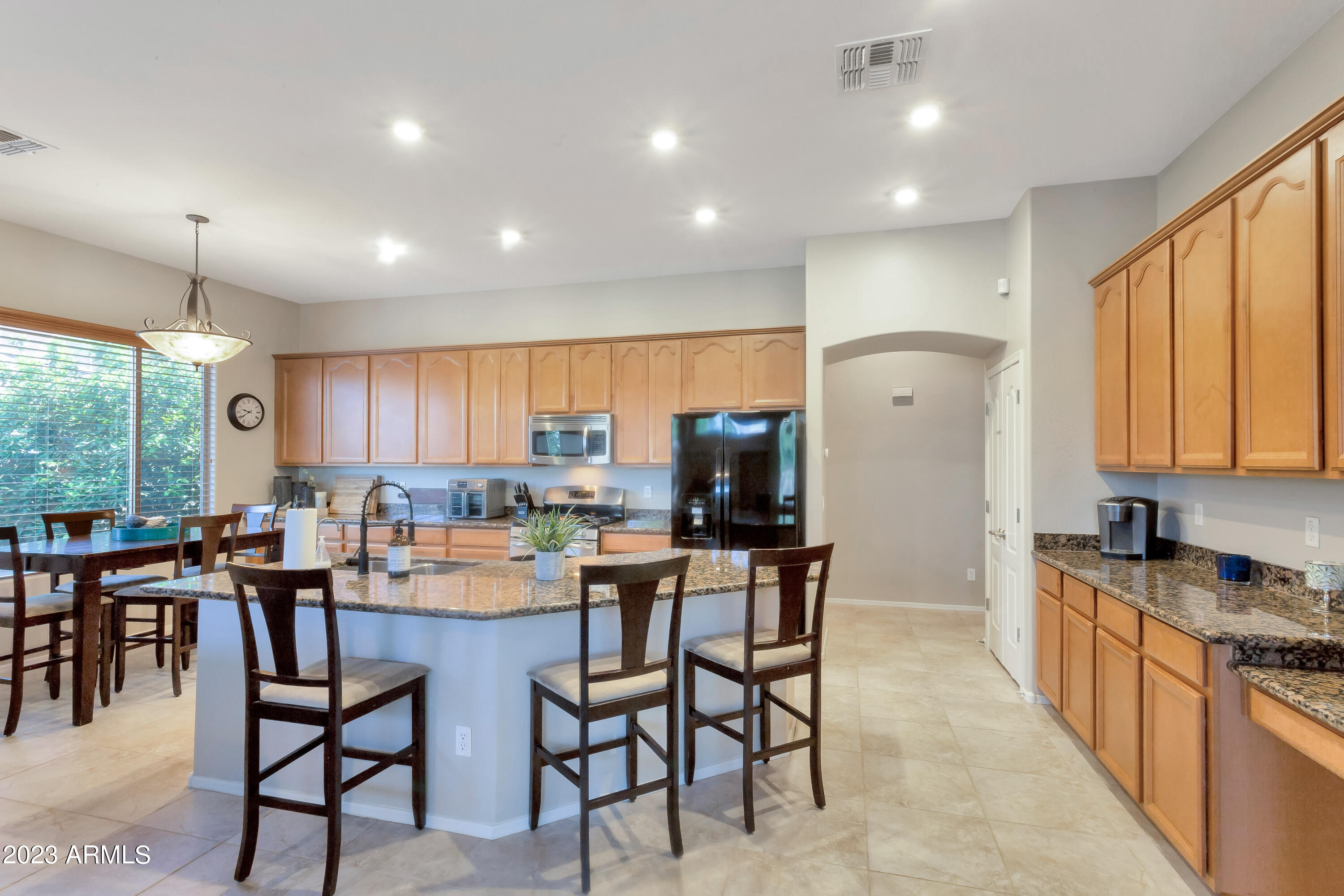 18454 W MAUNA LOA Lane