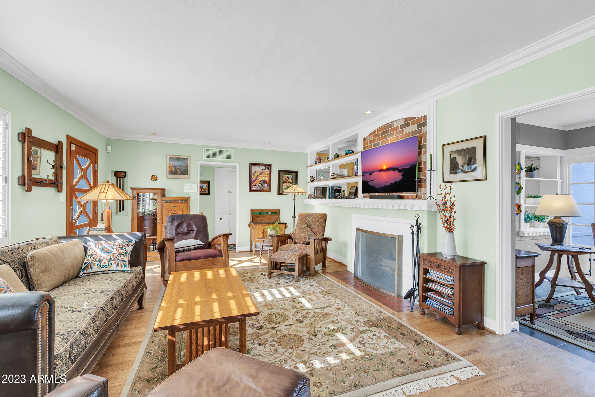 1228 W CORONADO Road