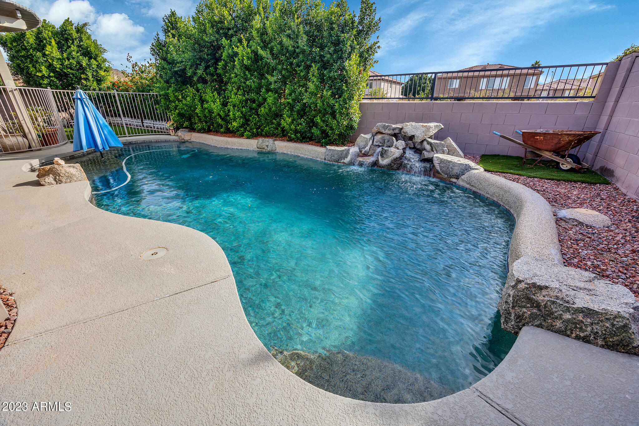 7247 W BRILES Road