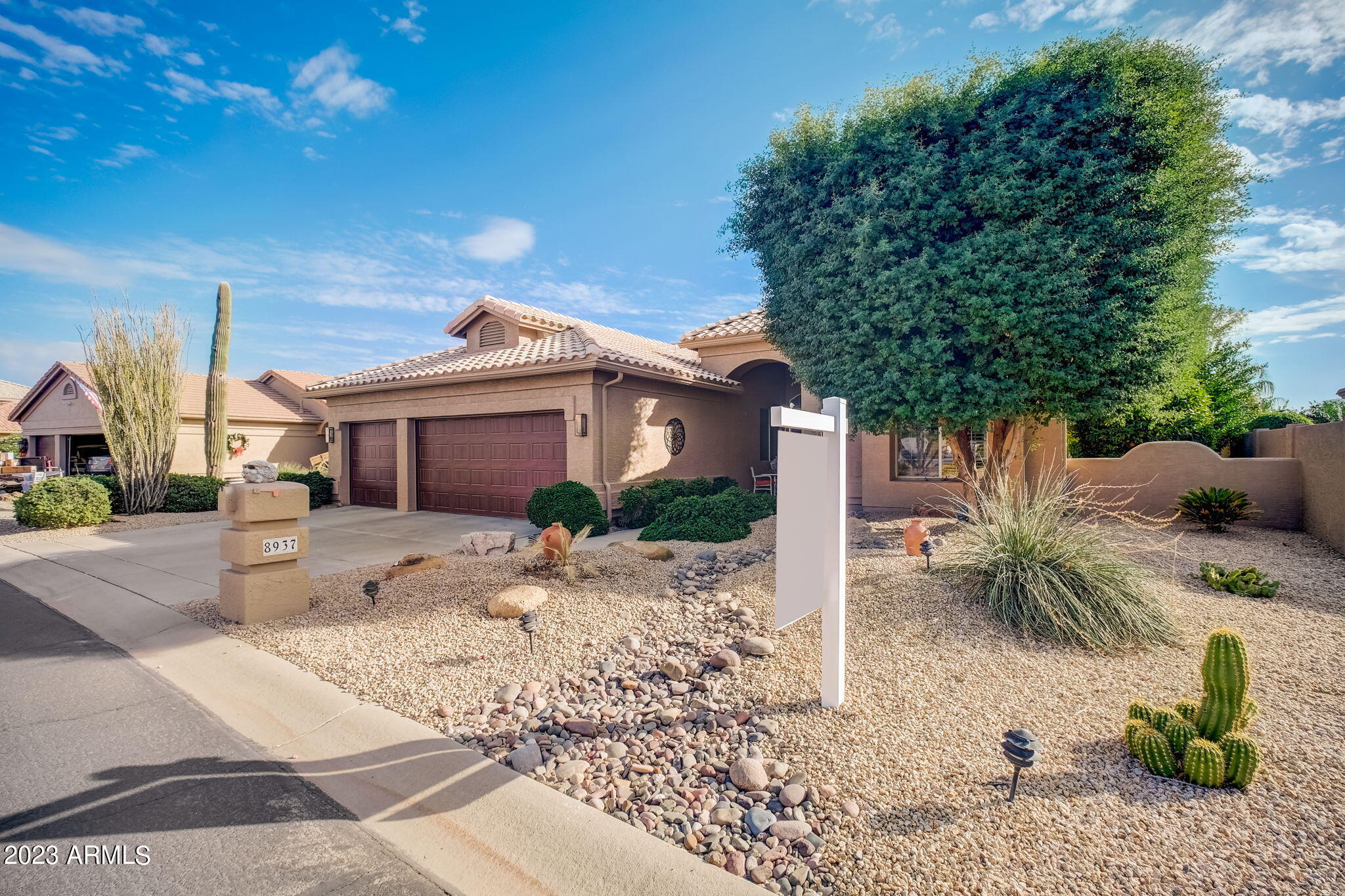 8937 E EMERALD Drive