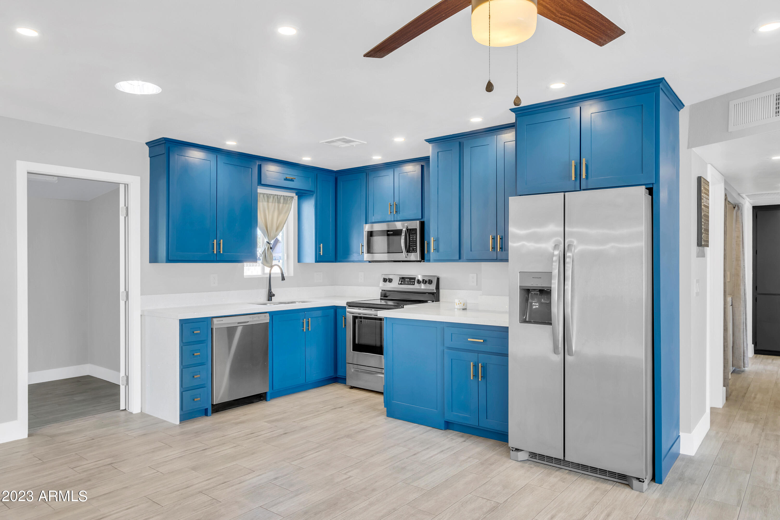 1510 W 2ND Street