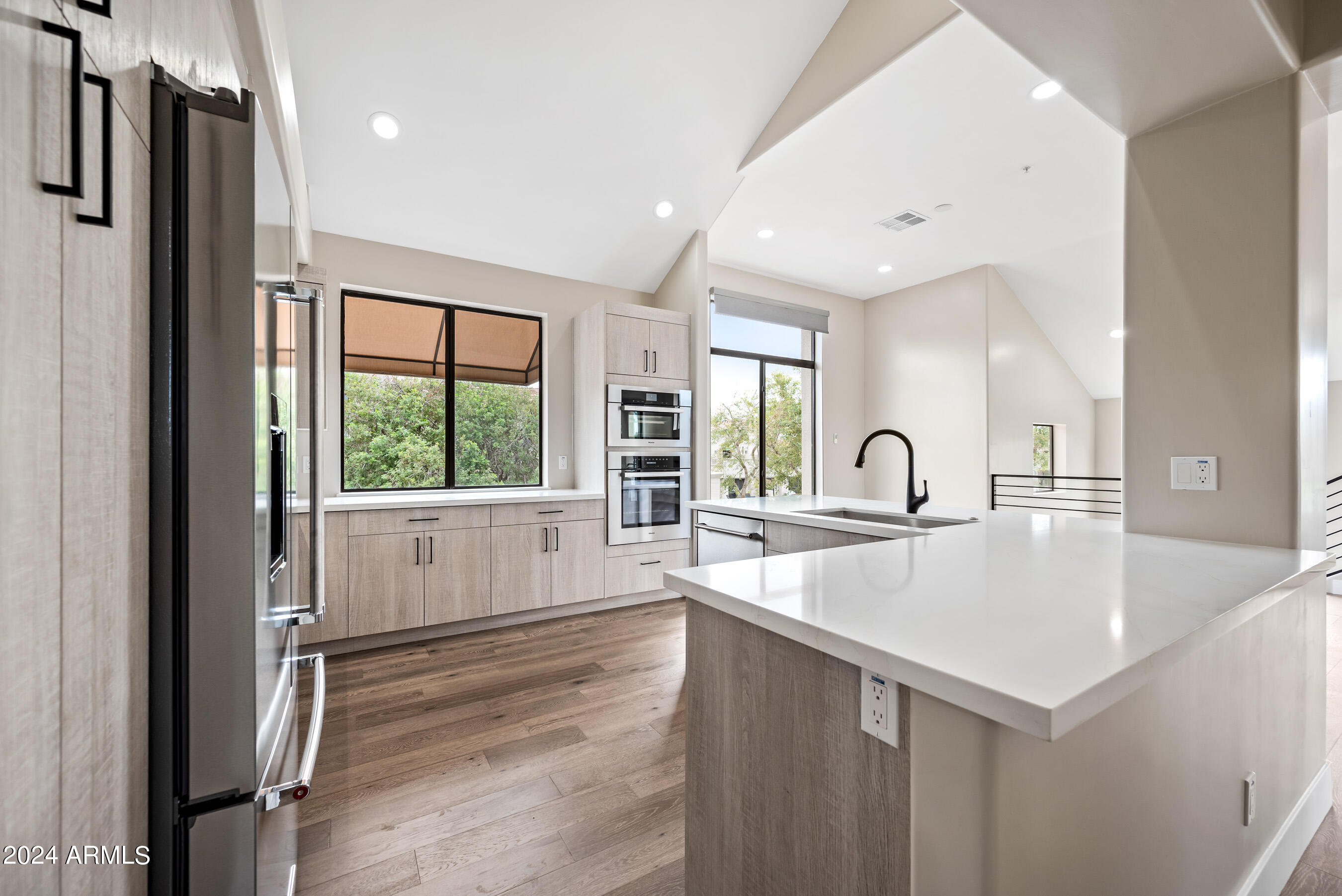 8989 N GAINEY CENTER Drive # 228