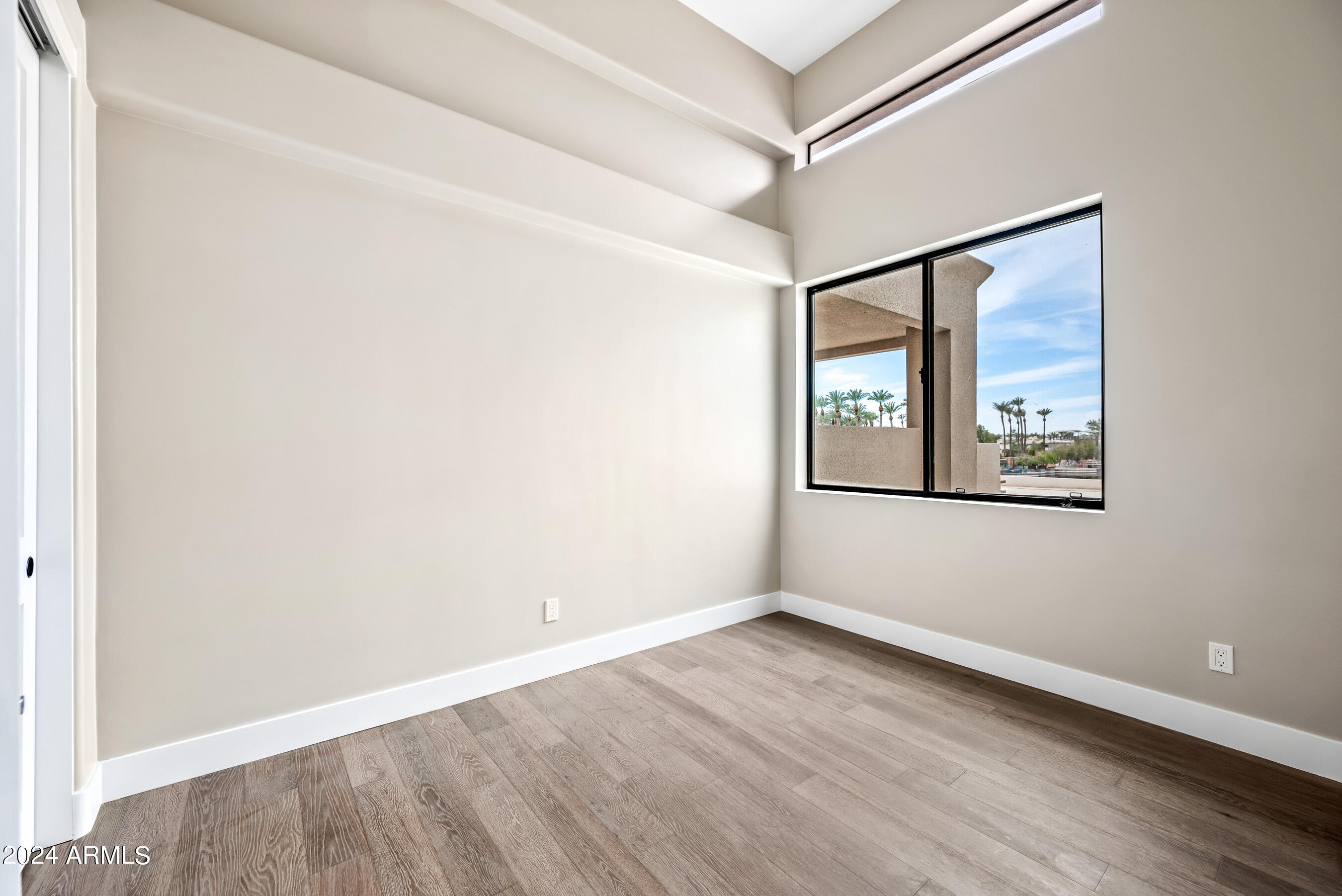 8989 N GAINEY CENTER Drive # 228