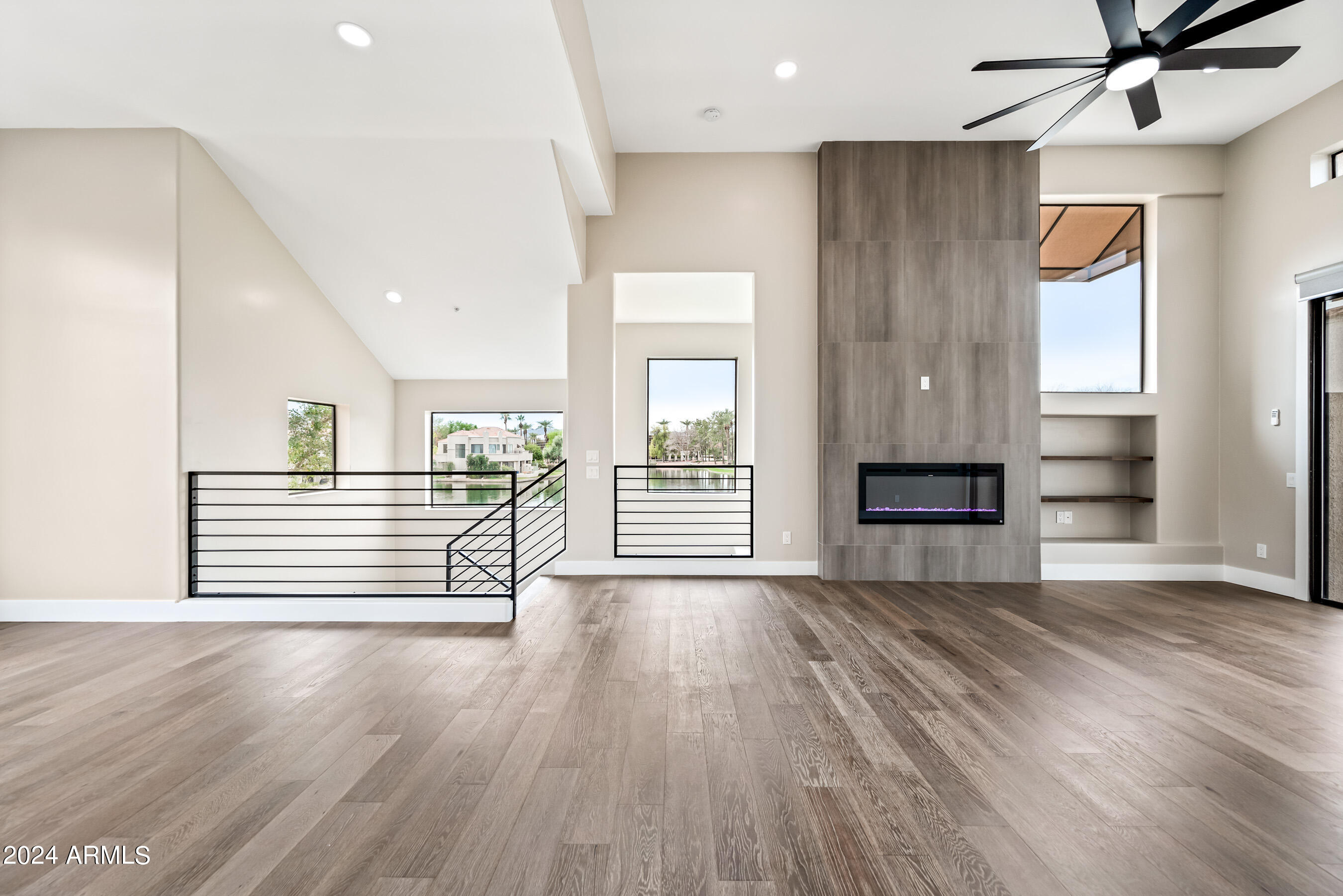 8989 N GAINEY CENTER Drive # 228
