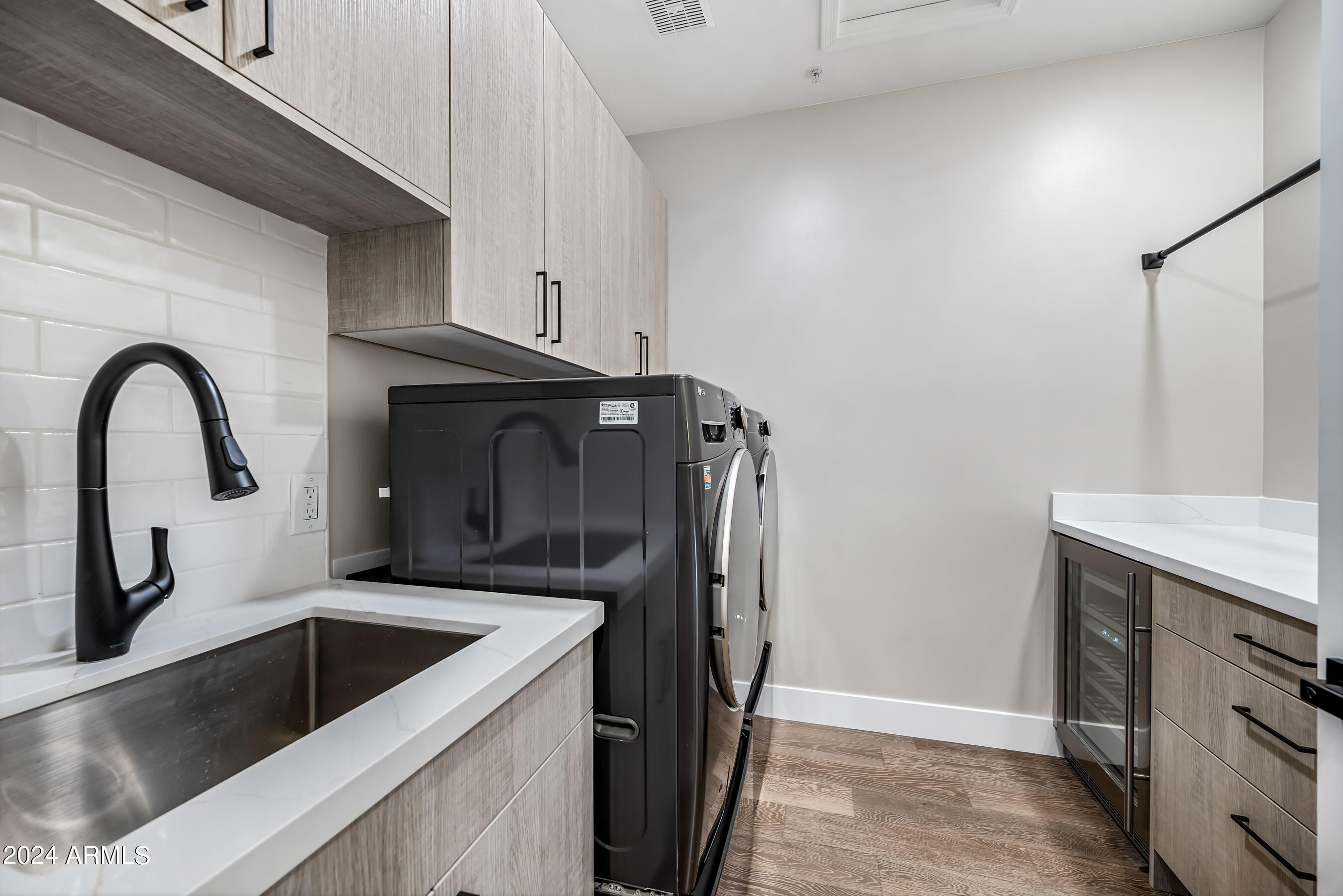8989 N GAINEY CENTER Drive # 228
