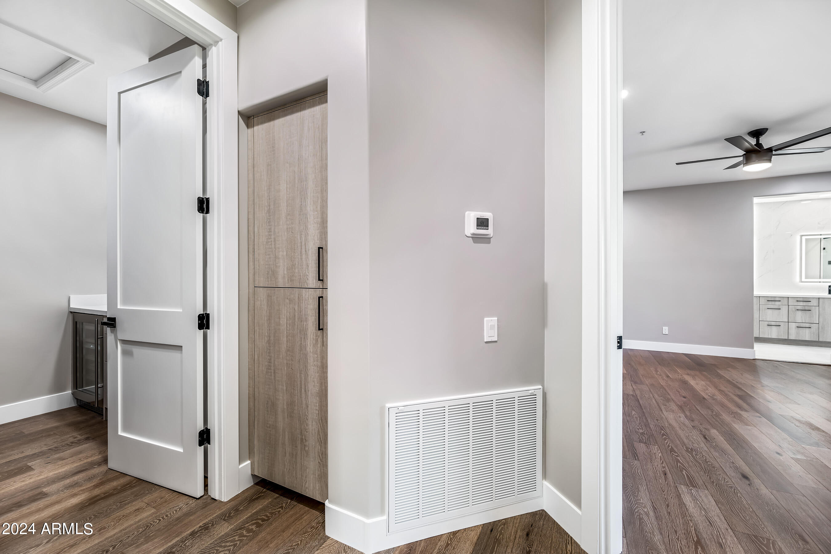 8989 N GAINEY CENTER Drive # 228