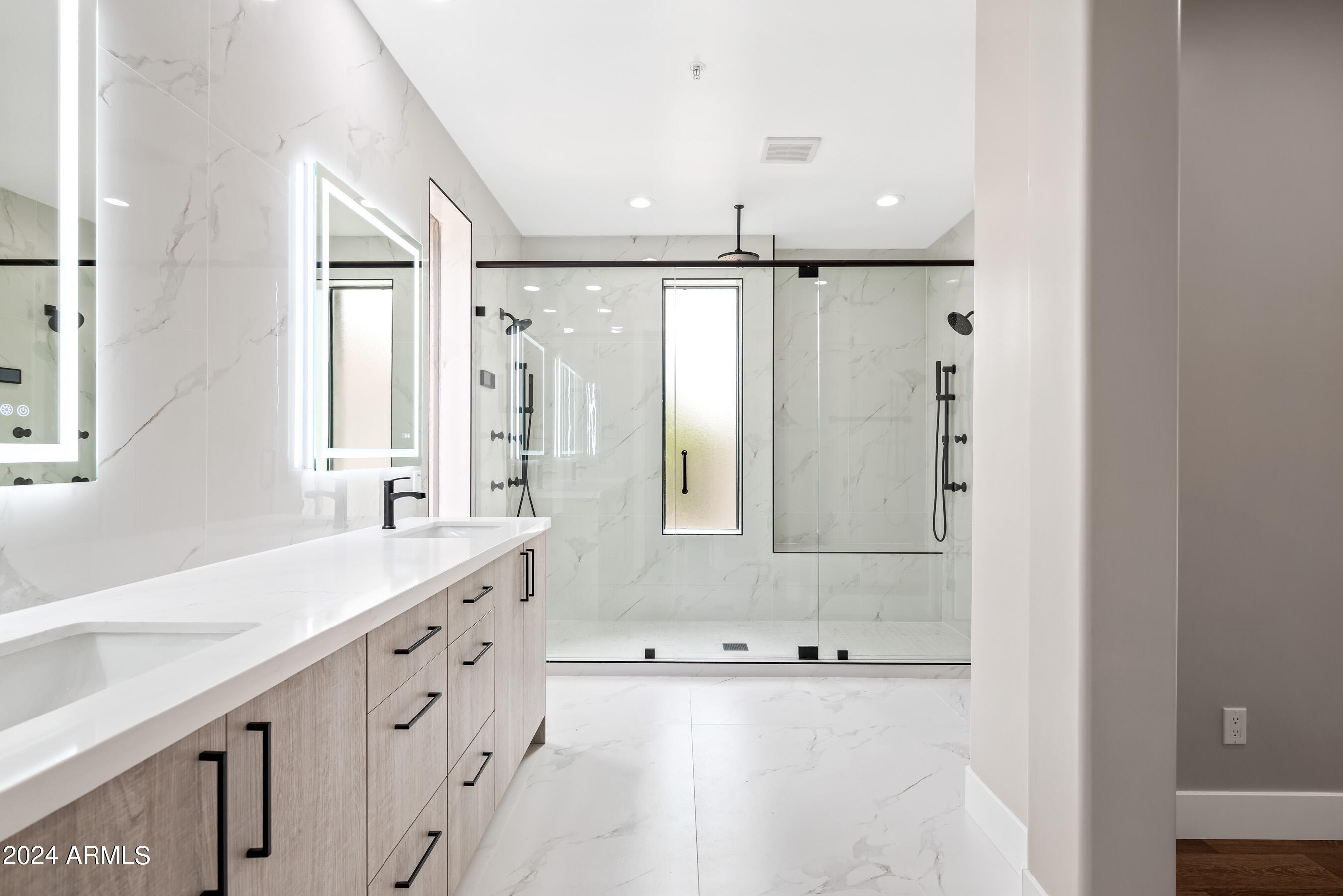 8989 N GAINEY CENTER Drive # 228