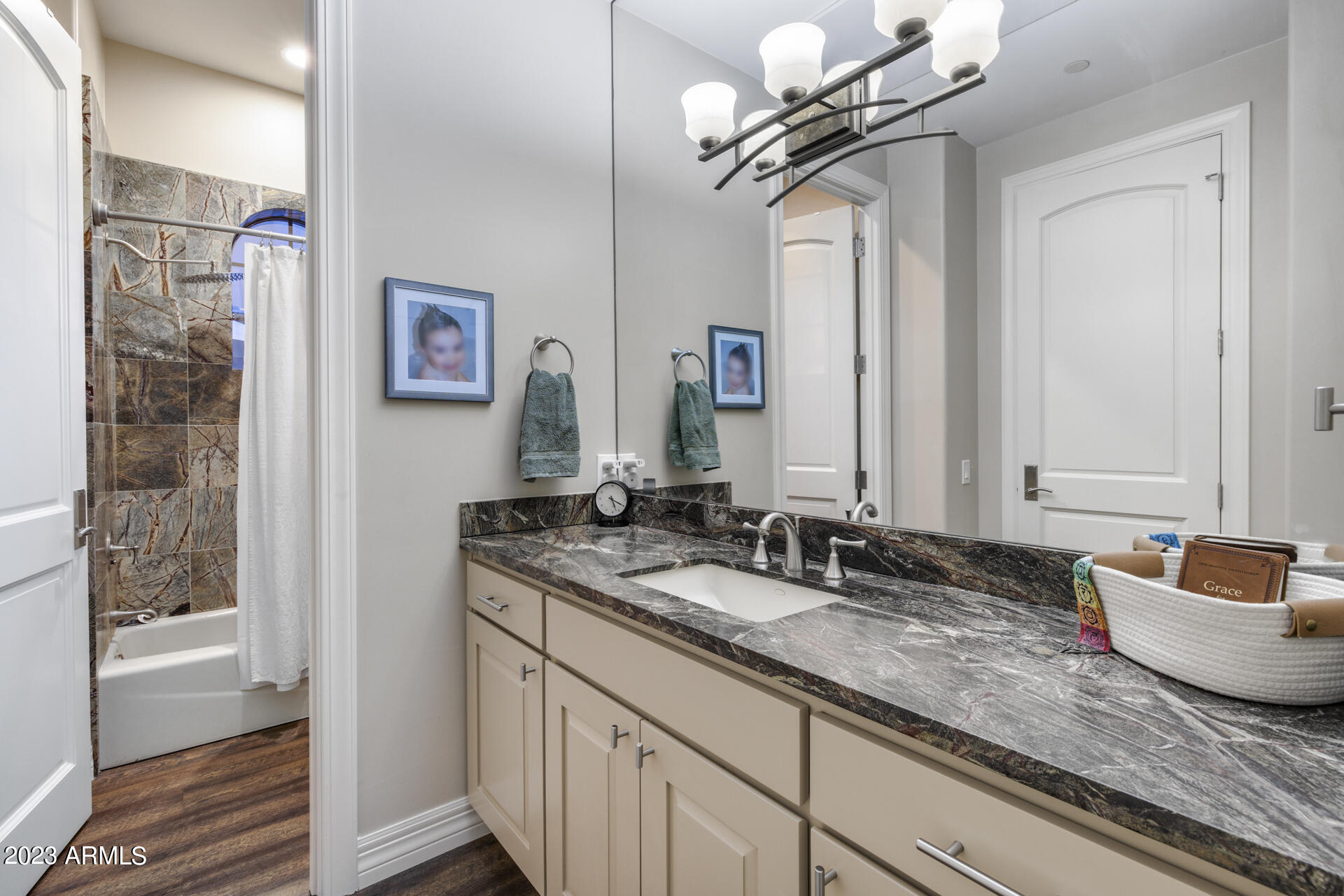 10618 E RISING SUN Drive