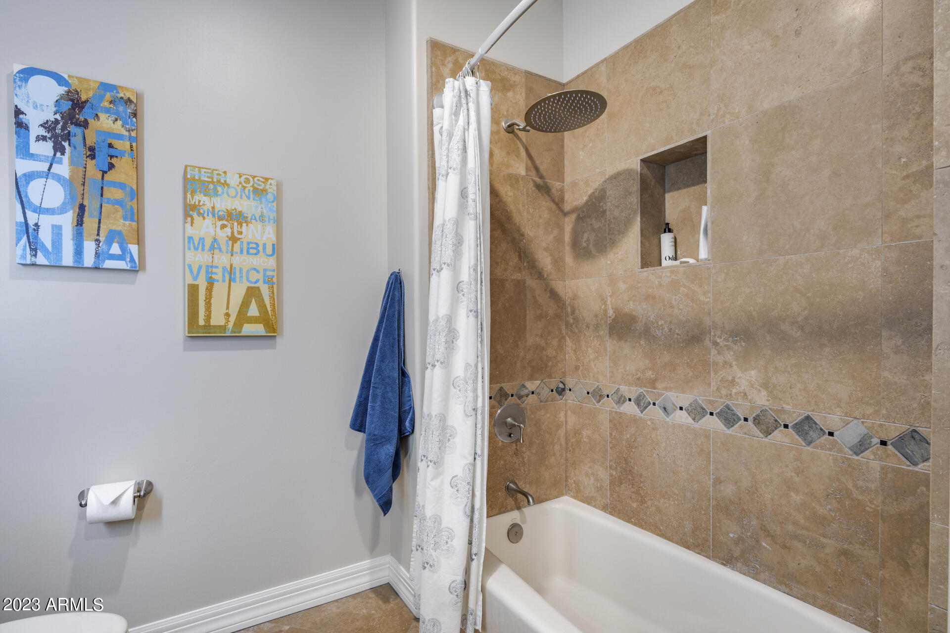 10618 E RISING SUN Drive