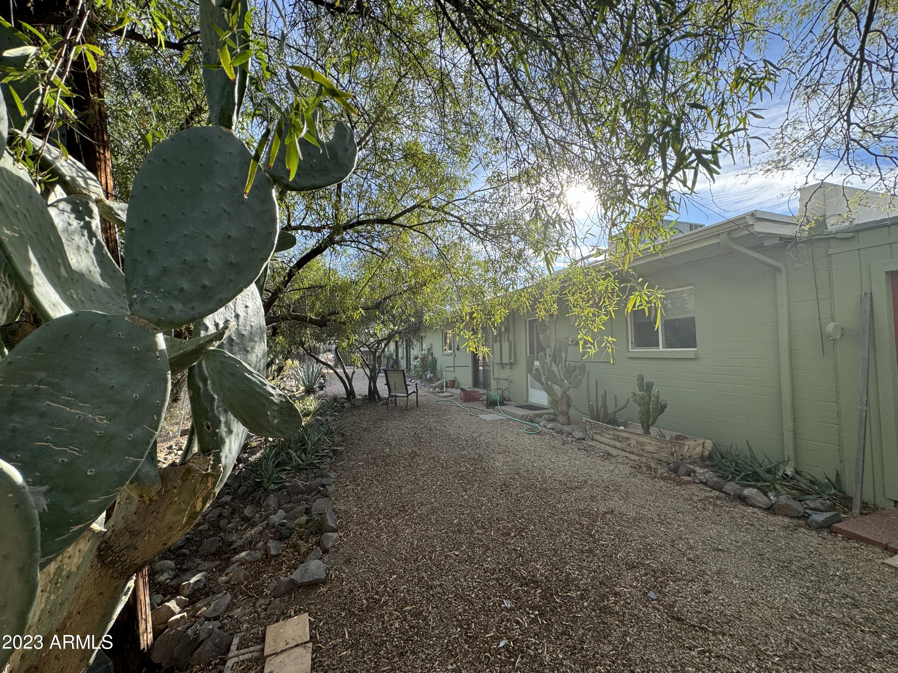 38259 N JACQUELINE Drive # 5
