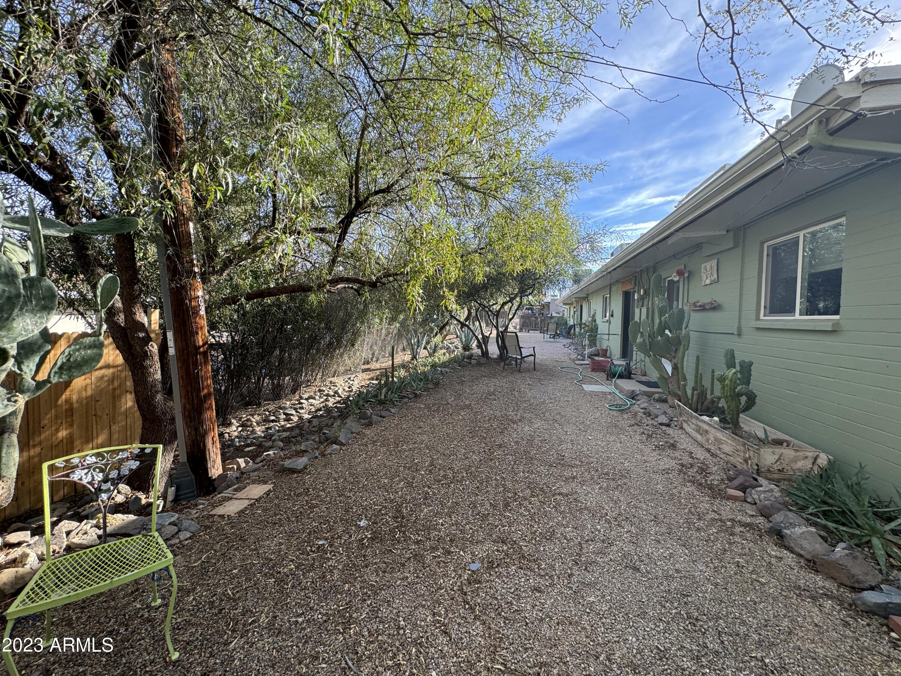 38259 N JACQUELINE Drive # 5
