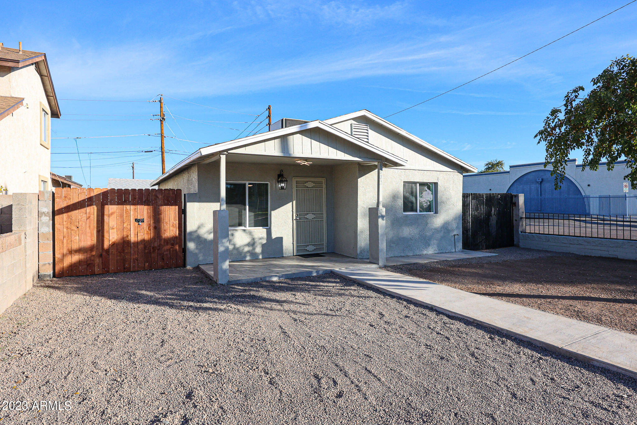 1602 W Papago Street
