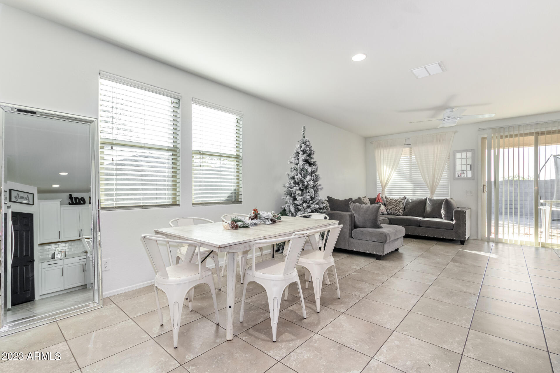 17403 W EAGLE Court