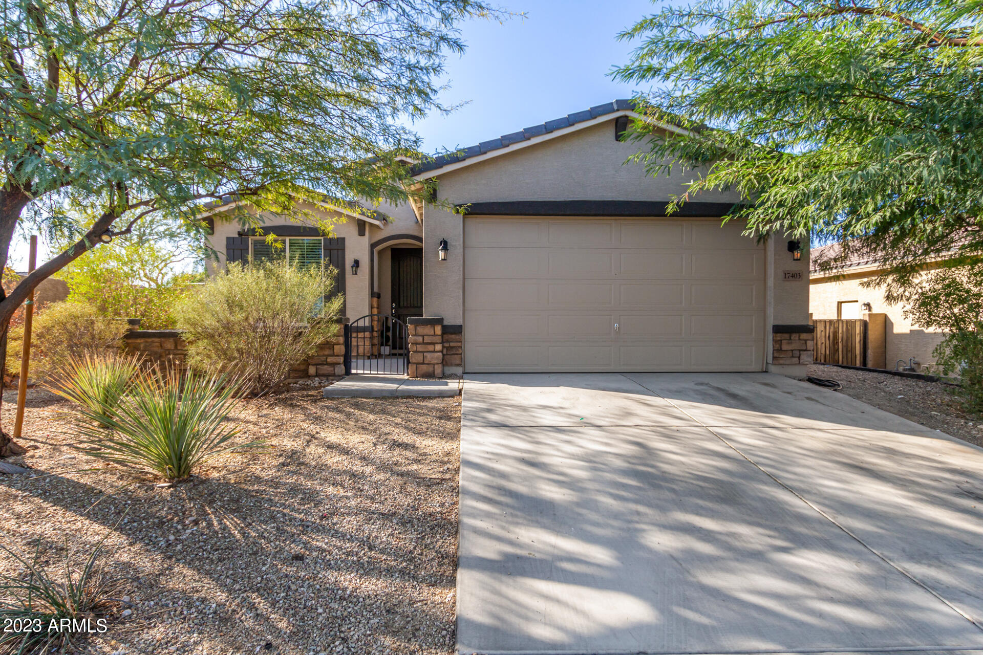 17403 W EAGLE Court