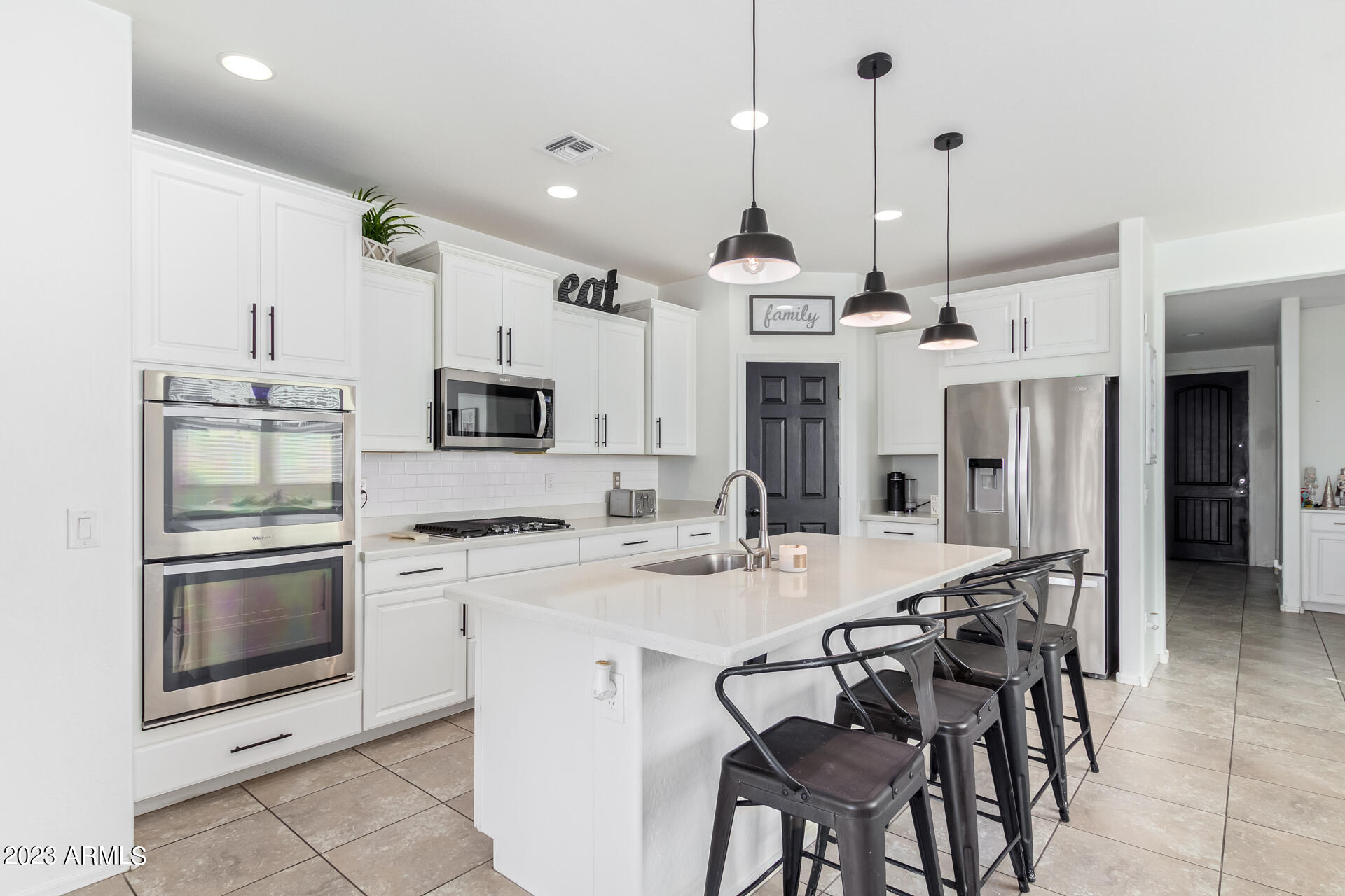 17403 W EAGLE Court