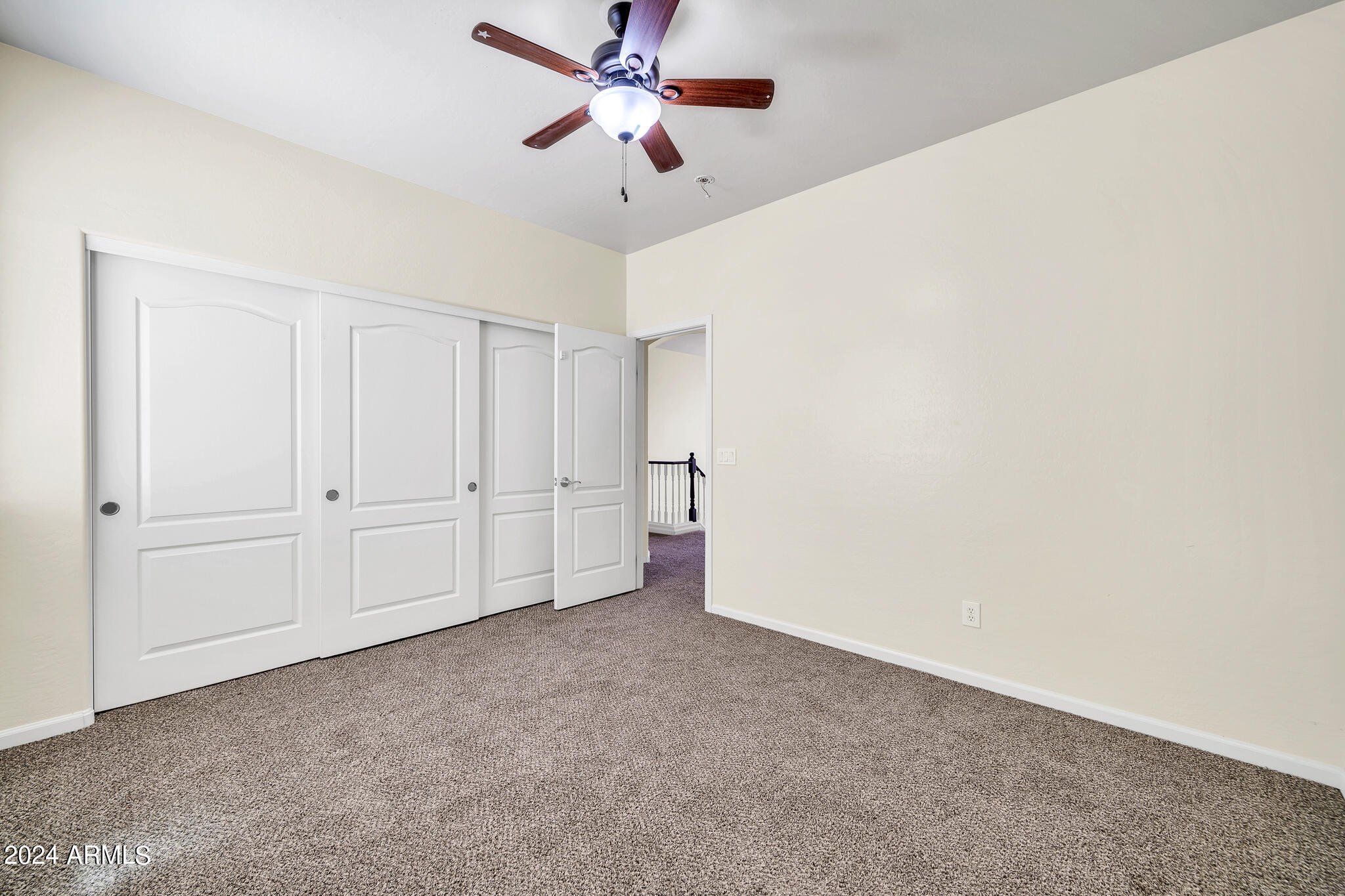 5621 N RATTLER Way