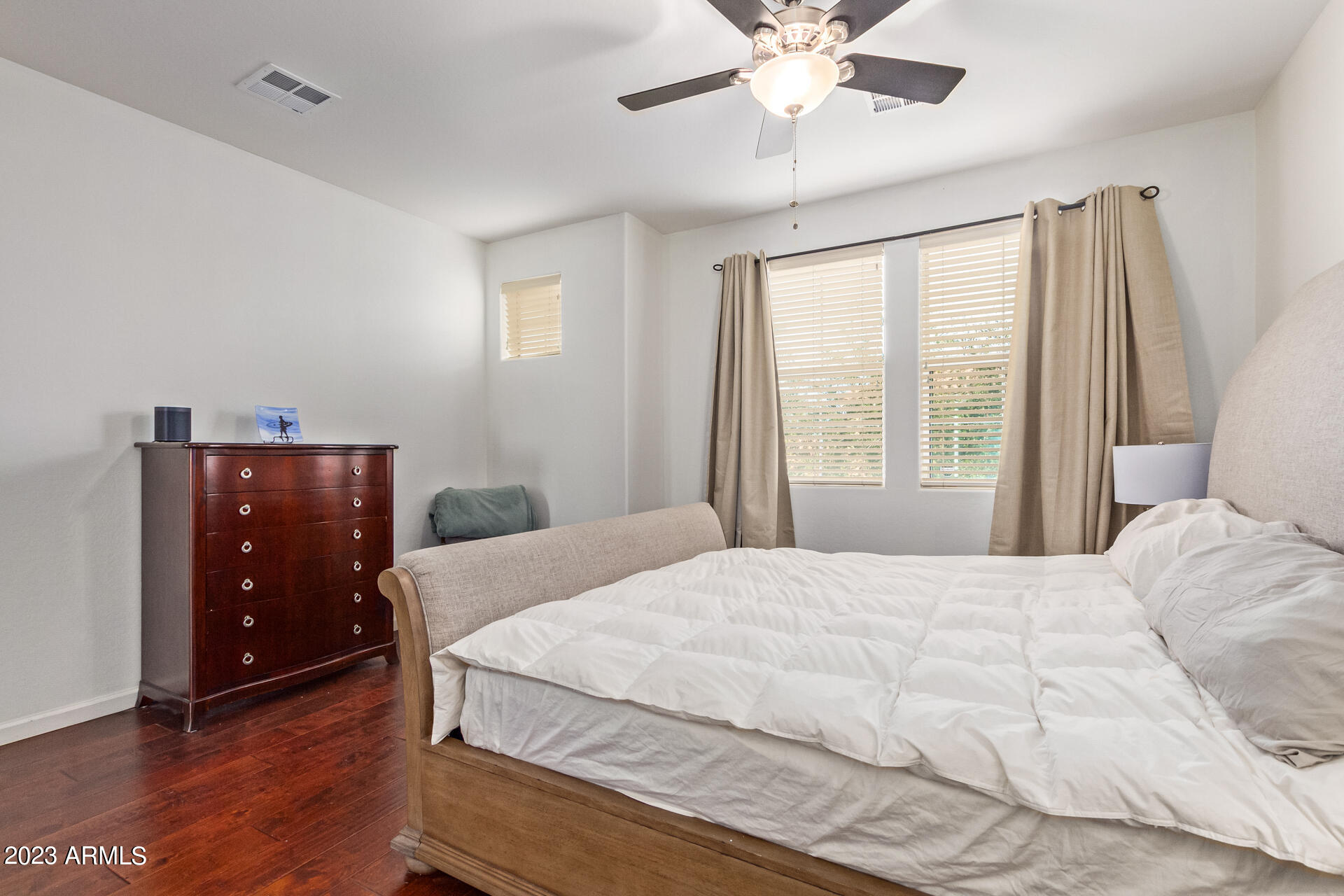 124 N CALIFORNIA Street # 19