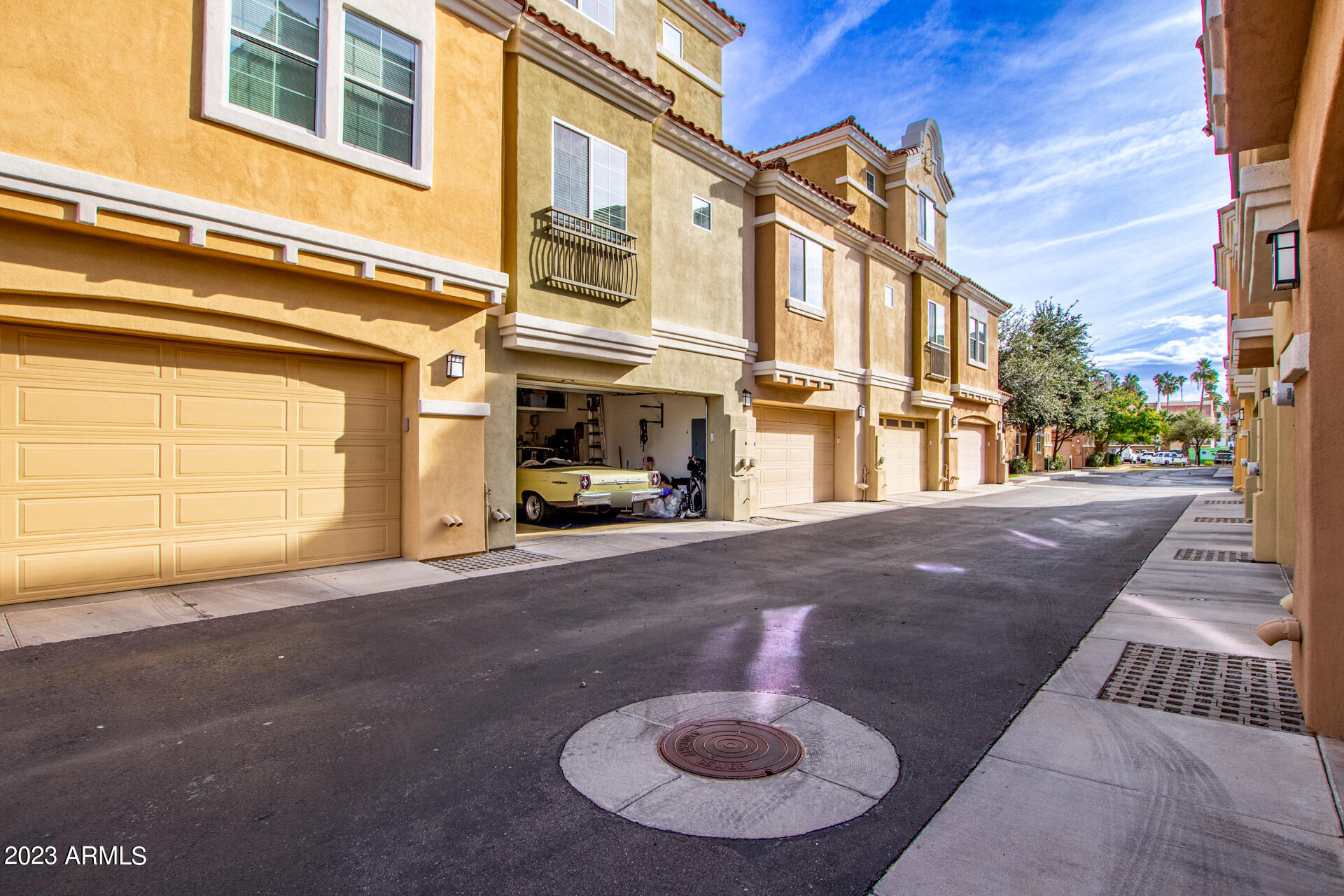 124 N CALIFORNIA Street # 19