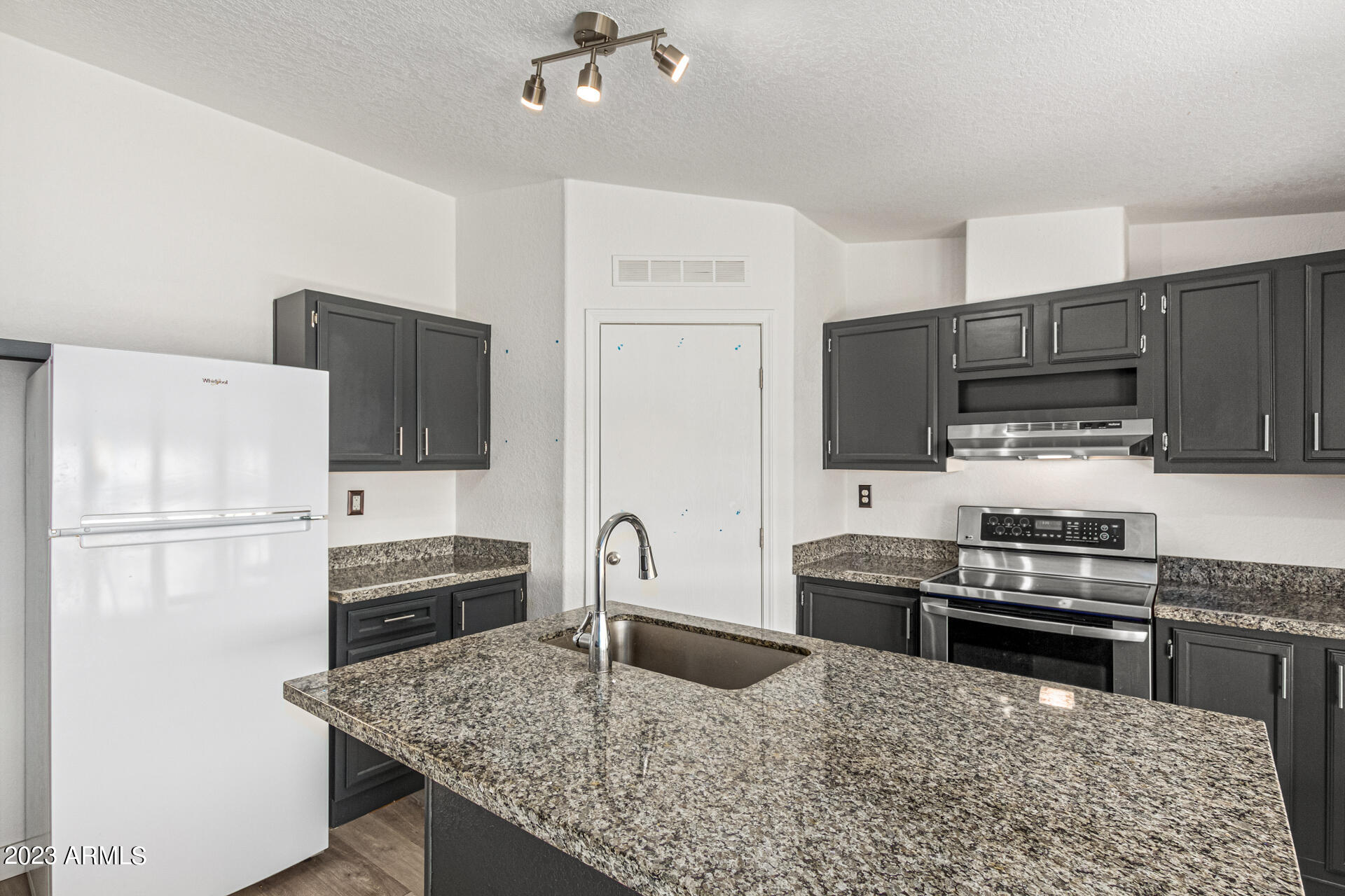 33745 W Pecan Road
