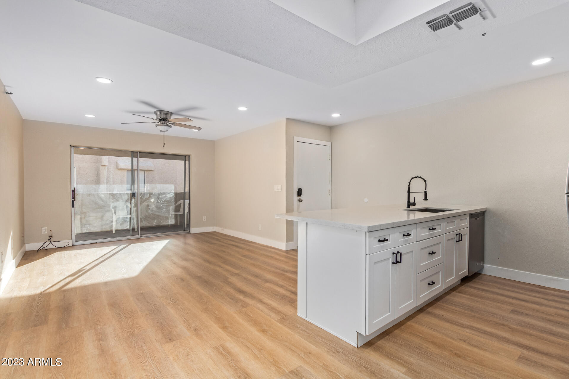 4554 E PARADISE VILLAGE Parkway N # 202