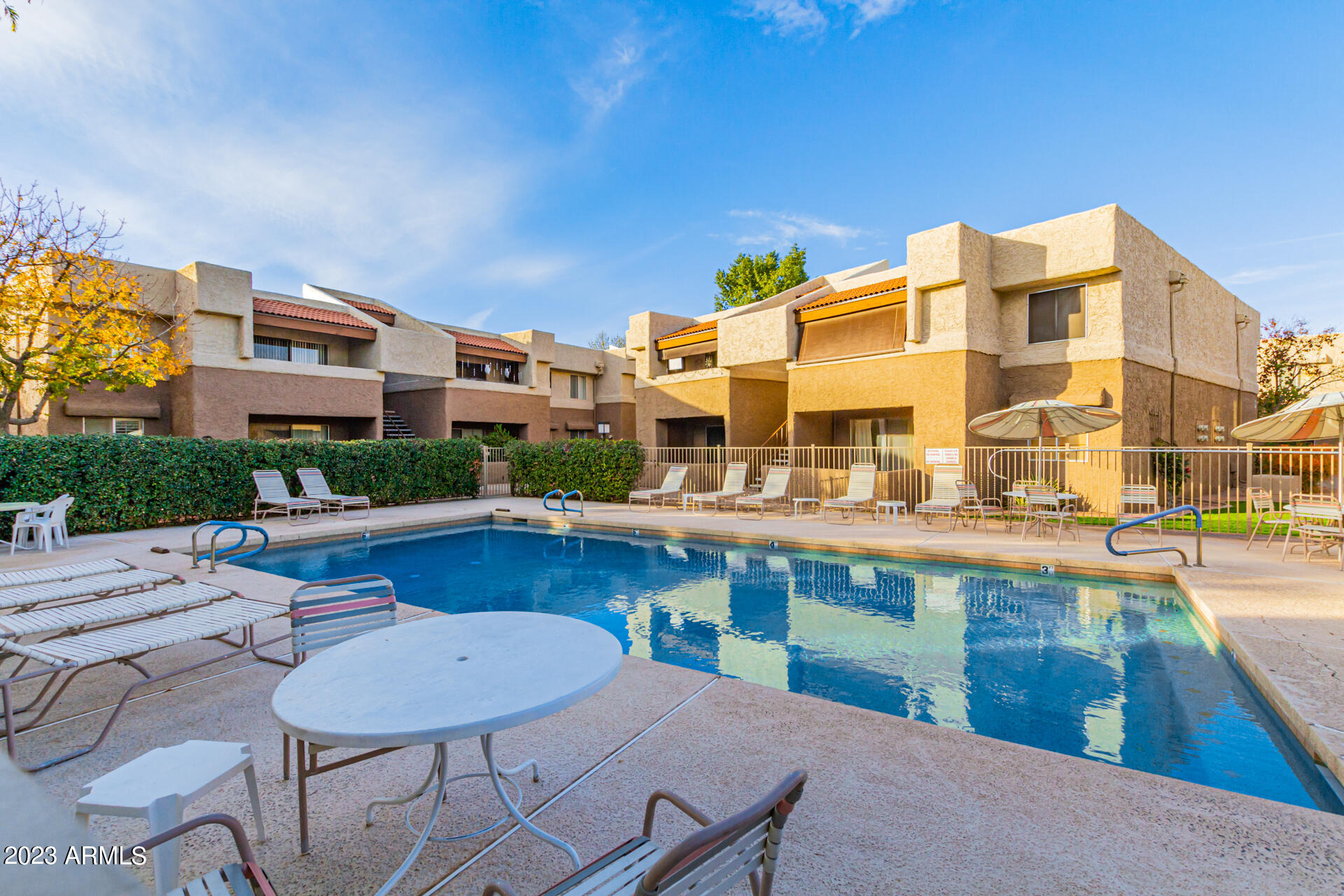 4554 E PARADISE VILLAGE Parkway N # 202